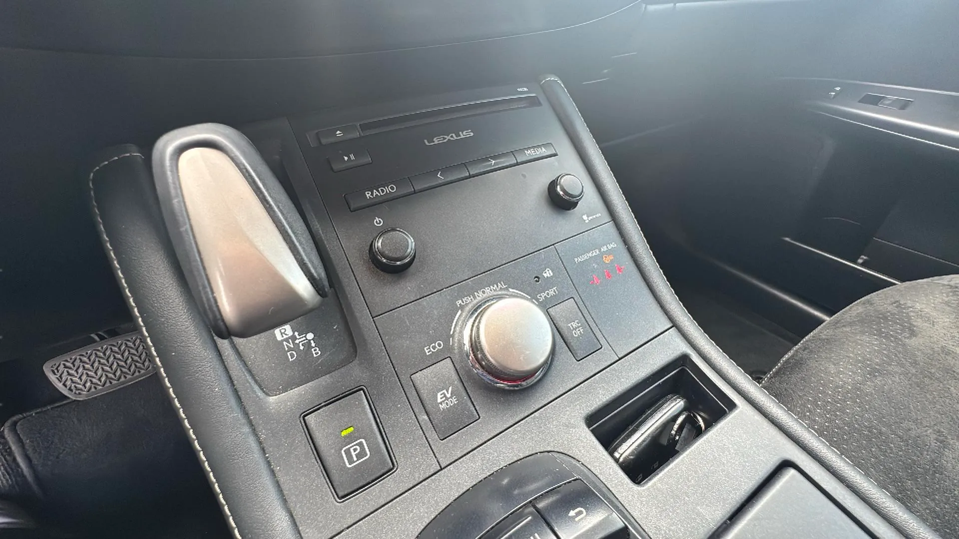 Lexus CT 1.8 200h Business - foto 15