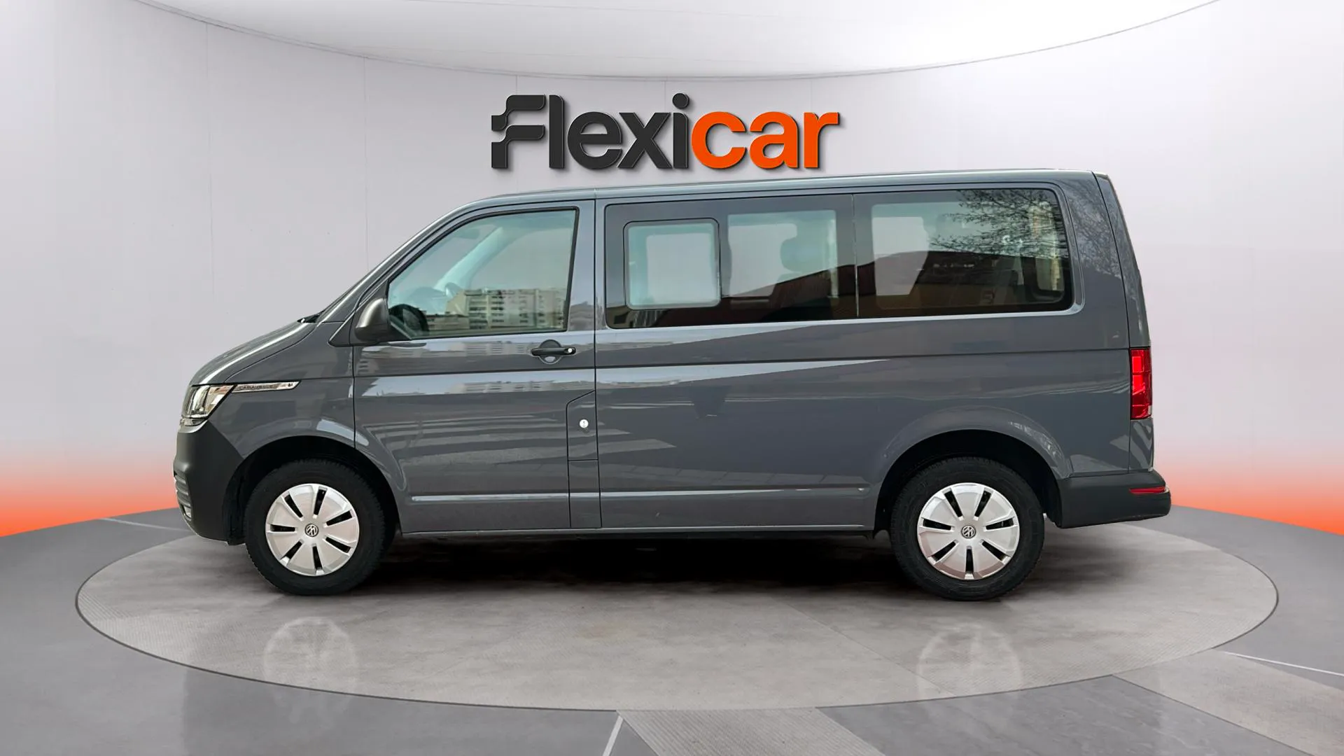 Volkswagen Caravelle Origin Corta 2.0 TDI BMT - foto 4