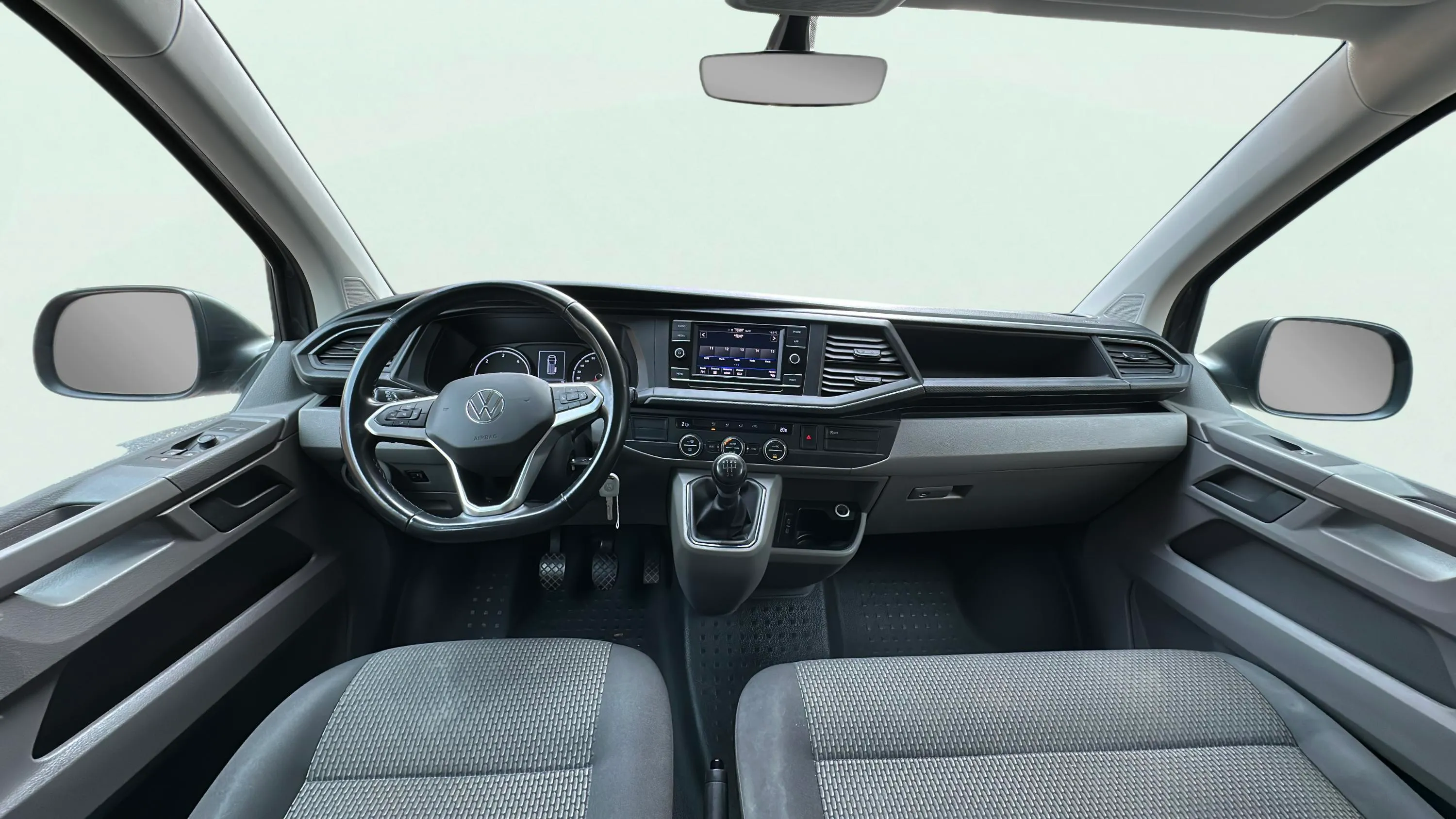 Volkswagen Caravelle Origin Corta 2.0 TDI BMT - foto 12