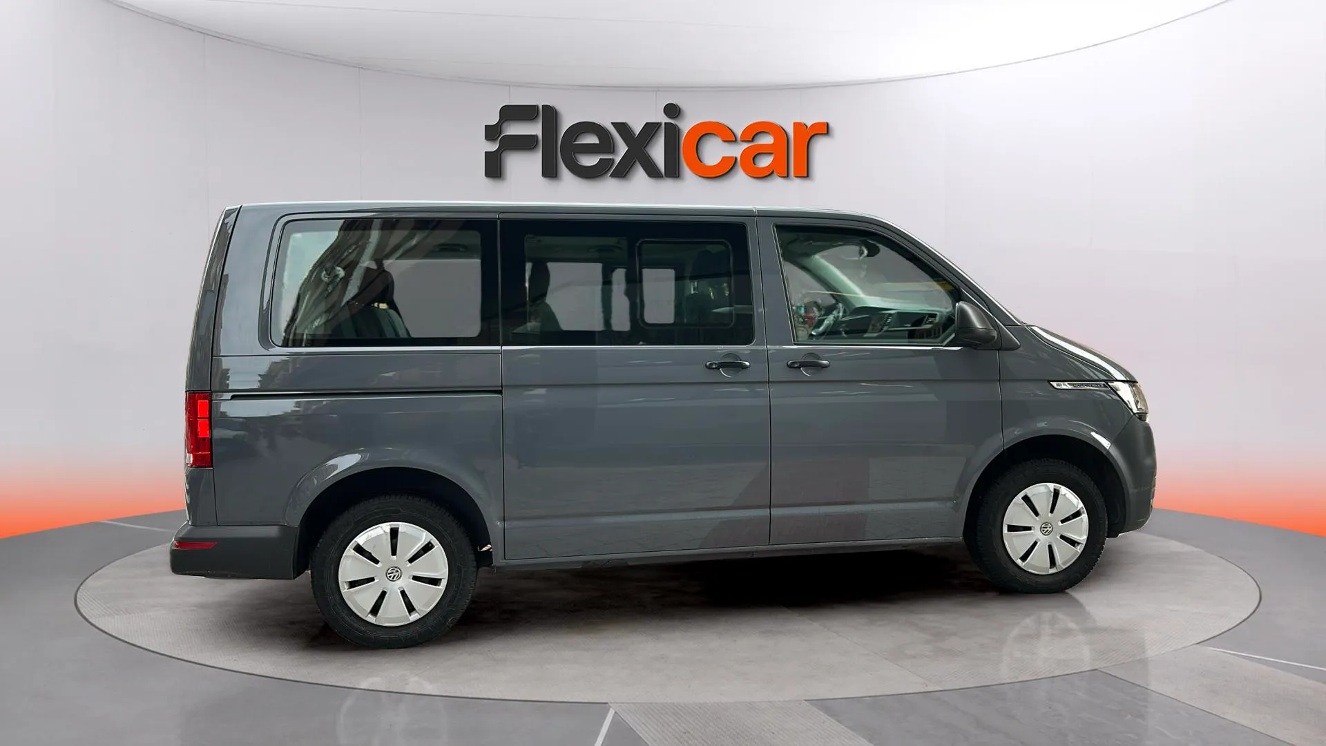 Volkswagen Caravelle Origin Corta 2.0 TDI BMT - foto 8