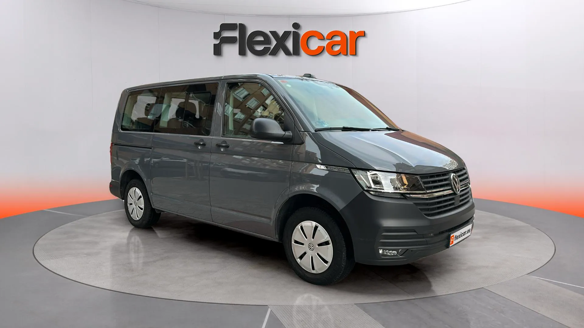 Volkswagen Caravelle Origin Corta 2.0 TDI BMT - foto 1