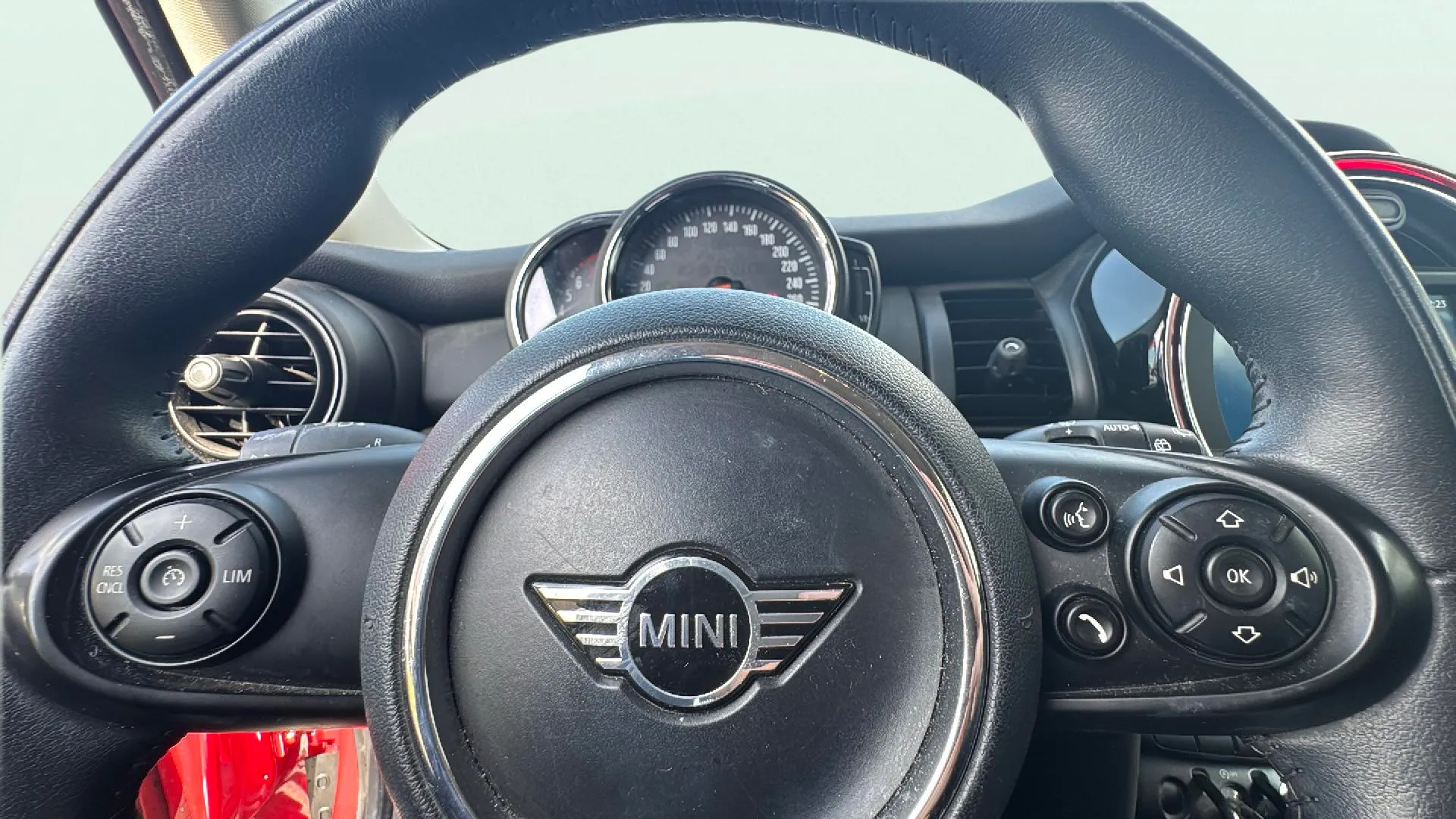 MINI Cooper One - foto 22