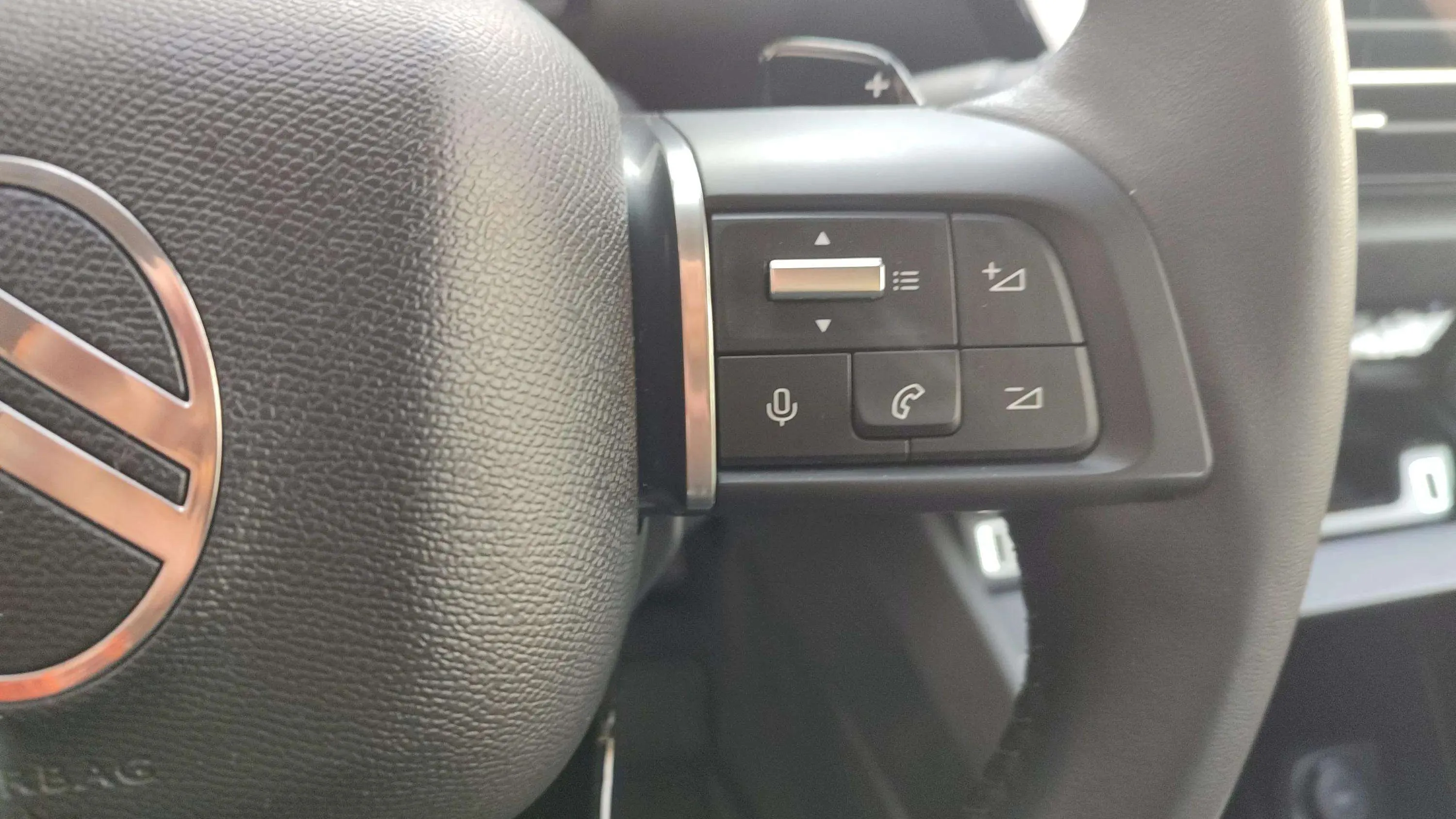 Citroën C4 Hybrid 136 e-DCS6 Plus - foto 17