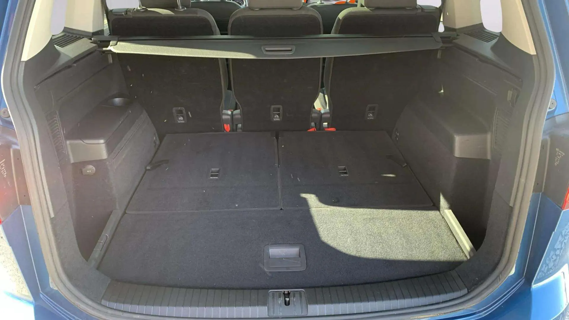 Volkswagen Touran Sport 2.0 TDI DSG - foto 8