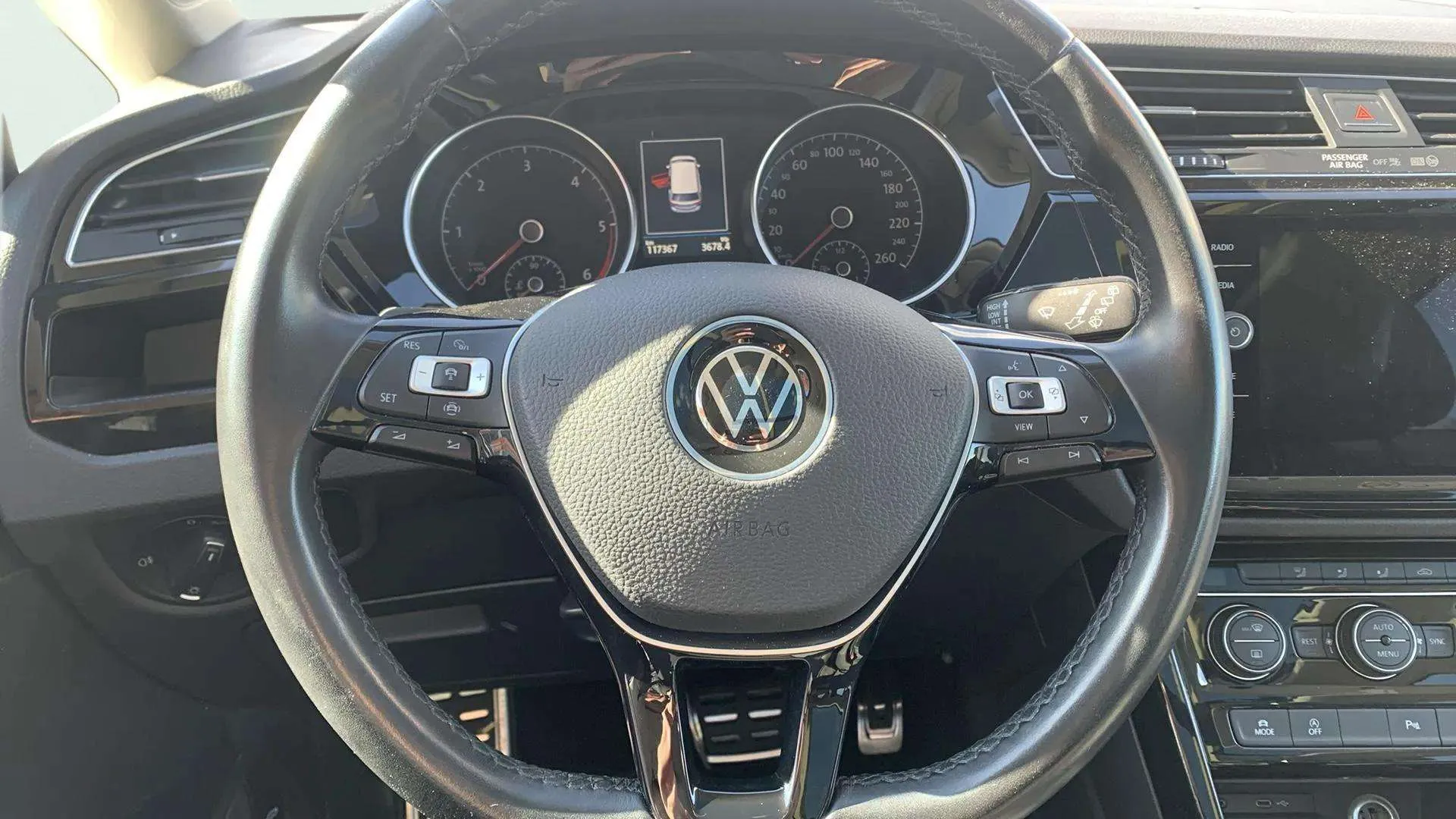 Volkswagen Touran Sport 2.0 TDI DSG - foto 16