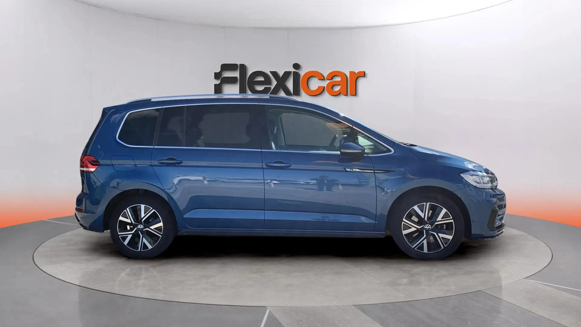 Volkswagen Touran Sport 2.0 TDI DSG - foto 3
