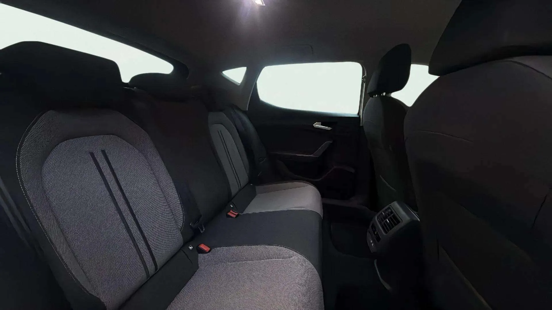 SEAT León 1.0 TSI Style 25 Aniversario - foto 20