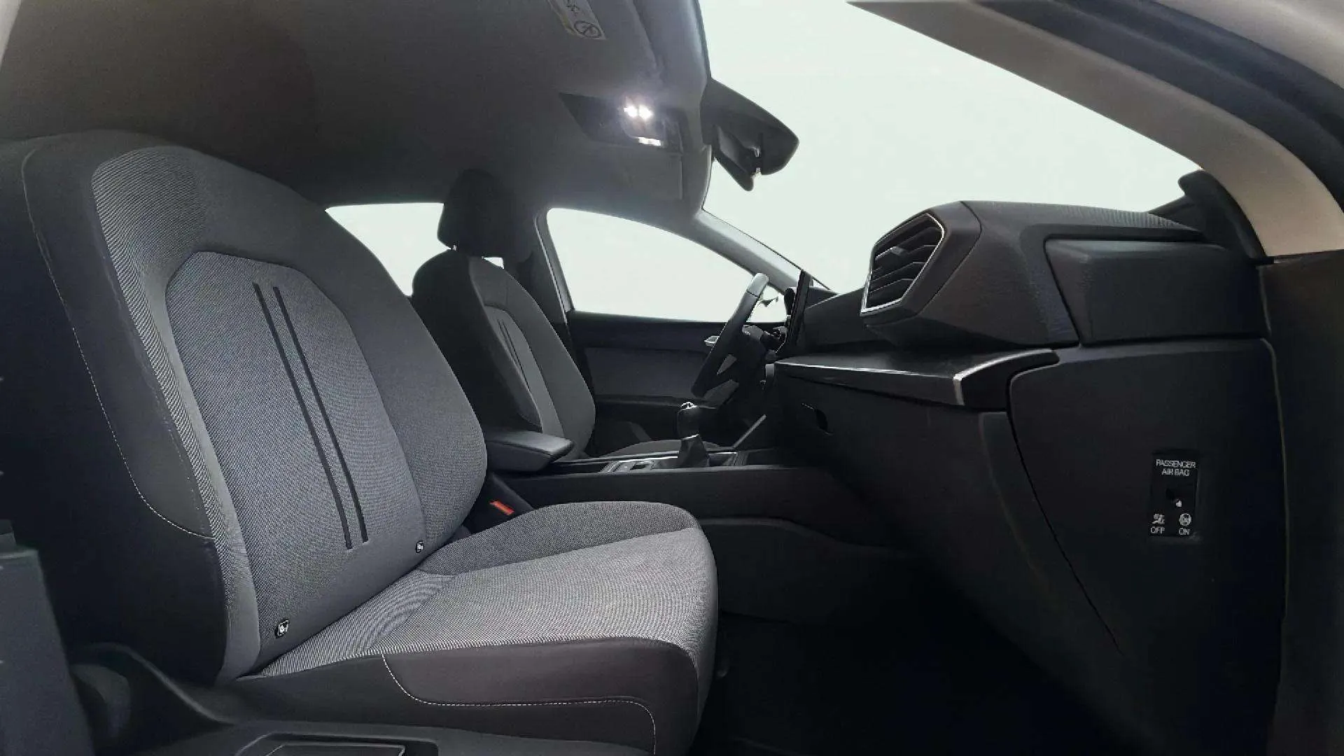 SEAT León 1.0 TSI Style 25 Aniversario - foto 9