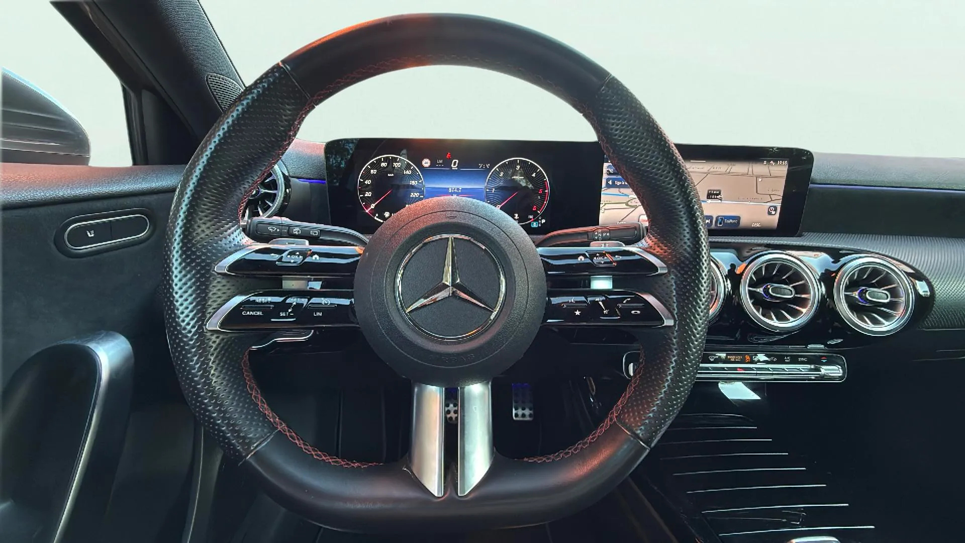 Mercedes-Benz Clase A A 200 d - foto 11