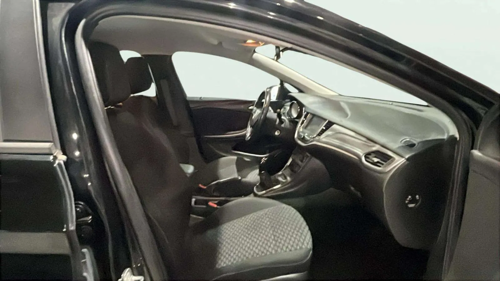 Opel Astra 1.5D DVH Business Elegan ST - foto 8