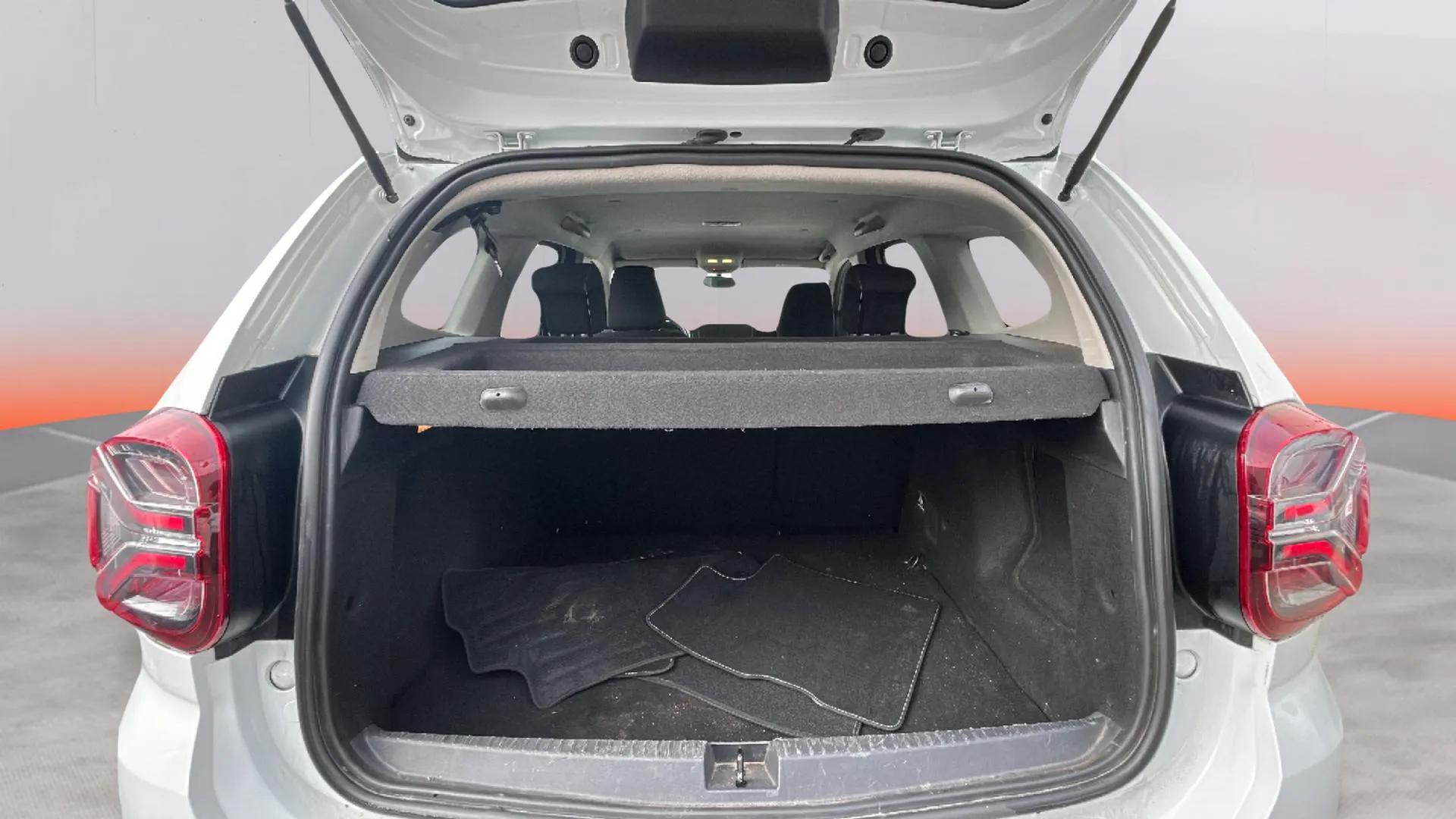 Dacia Duster Extreme TCe 4x2 EDC - foto 24