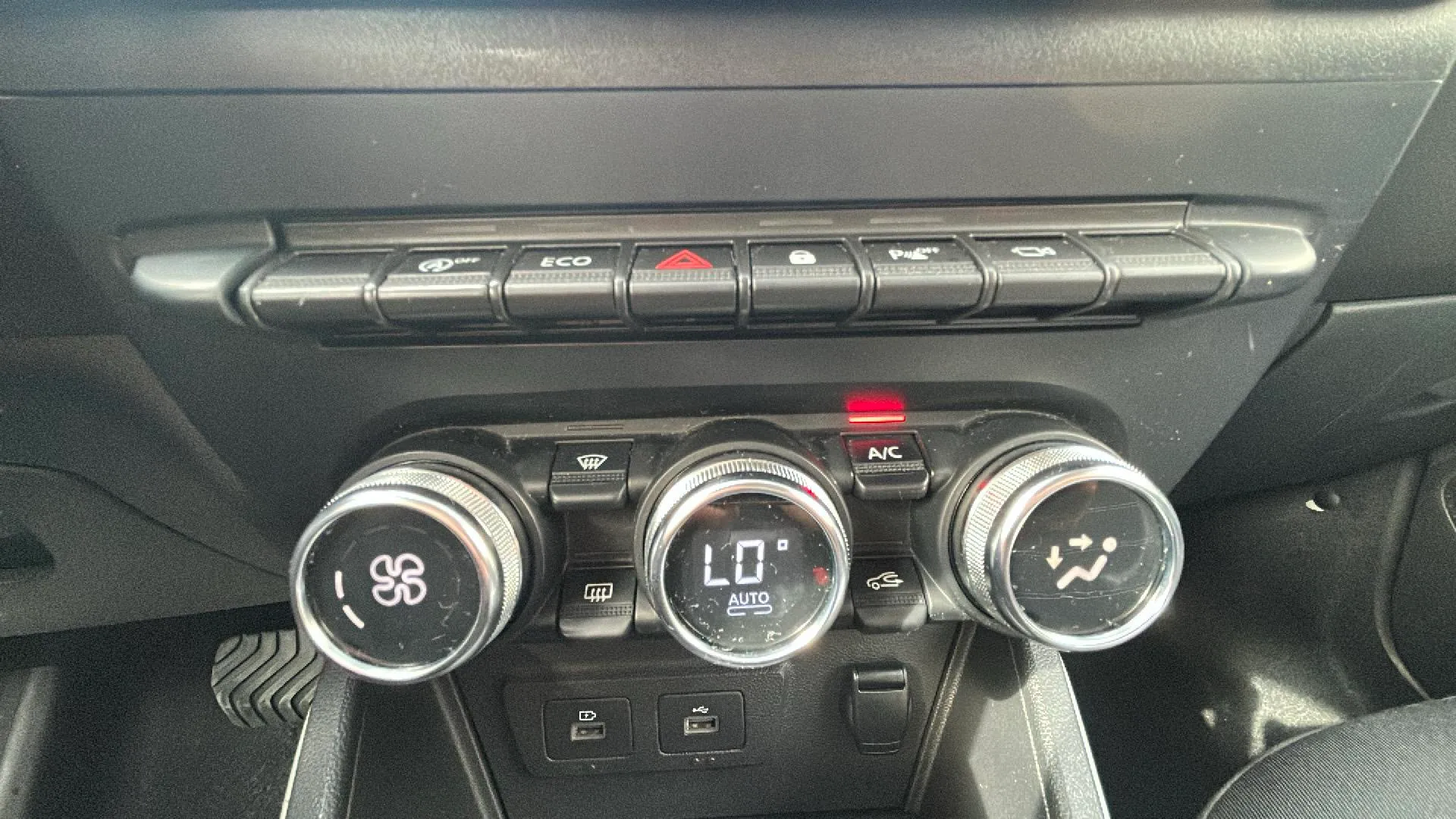 Dacia Duster Extreme TCe 4x2 EDC - foto 17