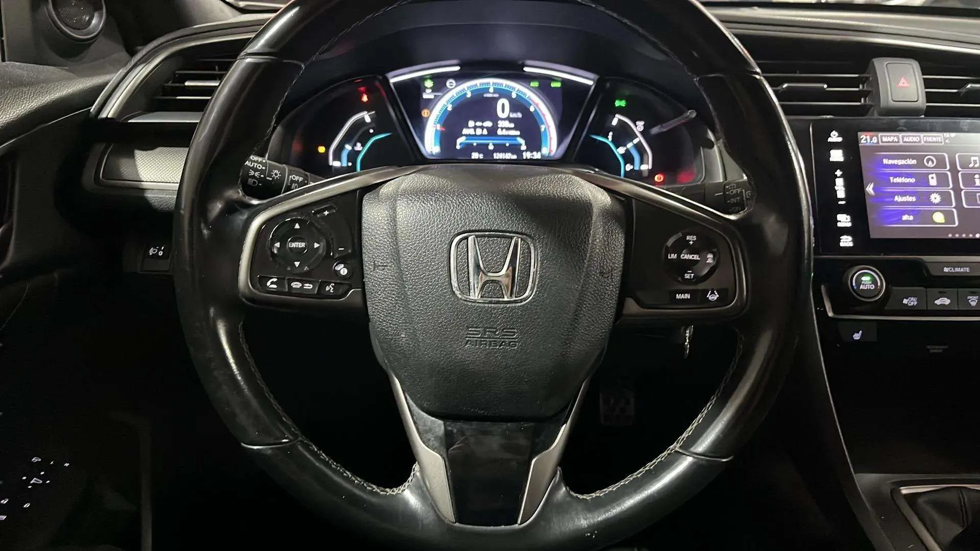 Honda Civic 1.0 VTEC Turbo Elegance Navi - foto 10