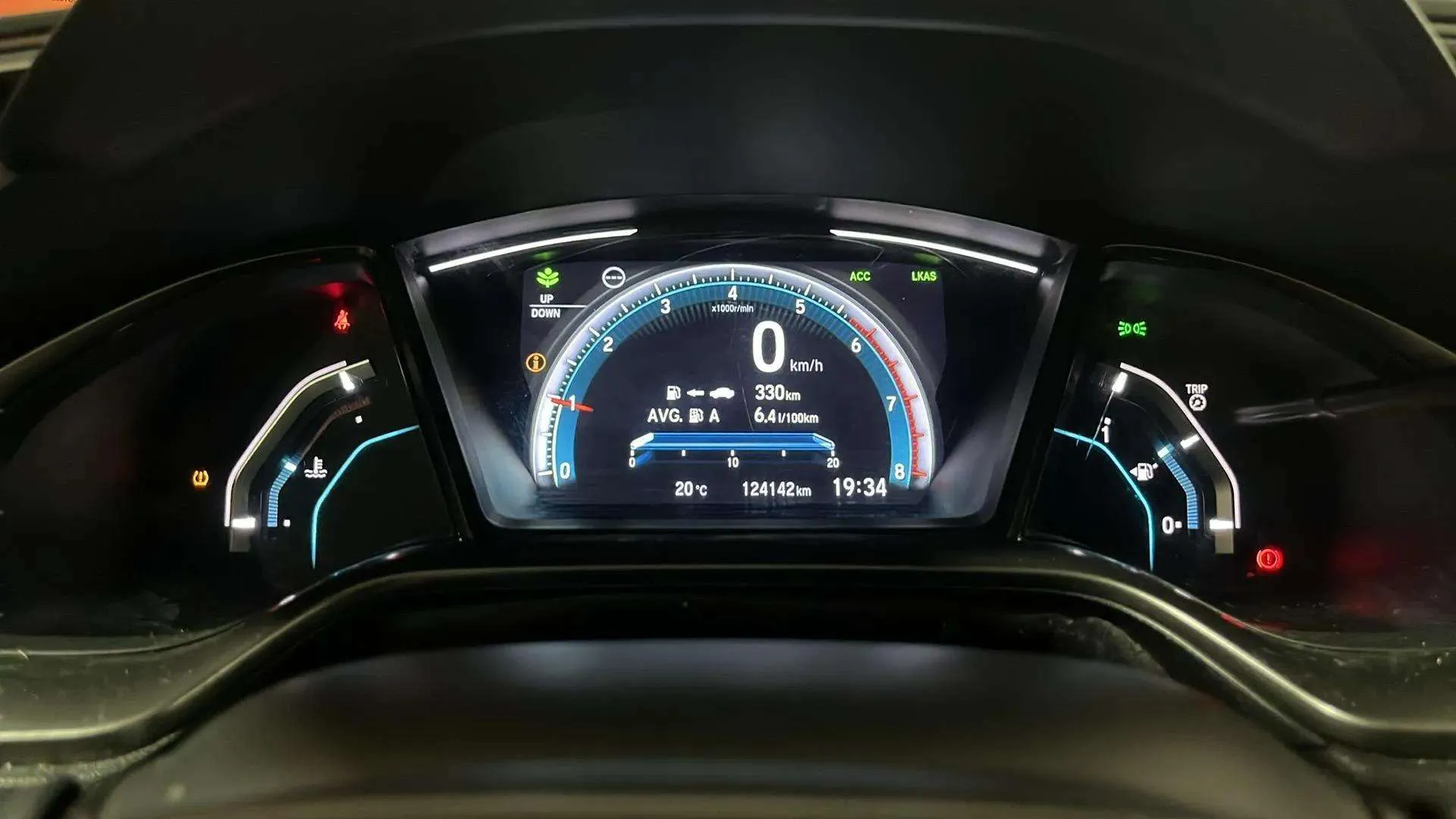 Honda Civic 1.0 VTEC Turbo Elegance Navi - foto 9