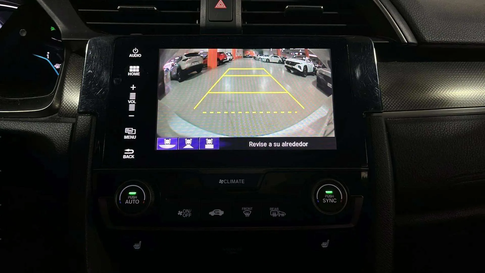 Honda Civic 1.0 VTEC Turbo Elegance Navi - foto 23