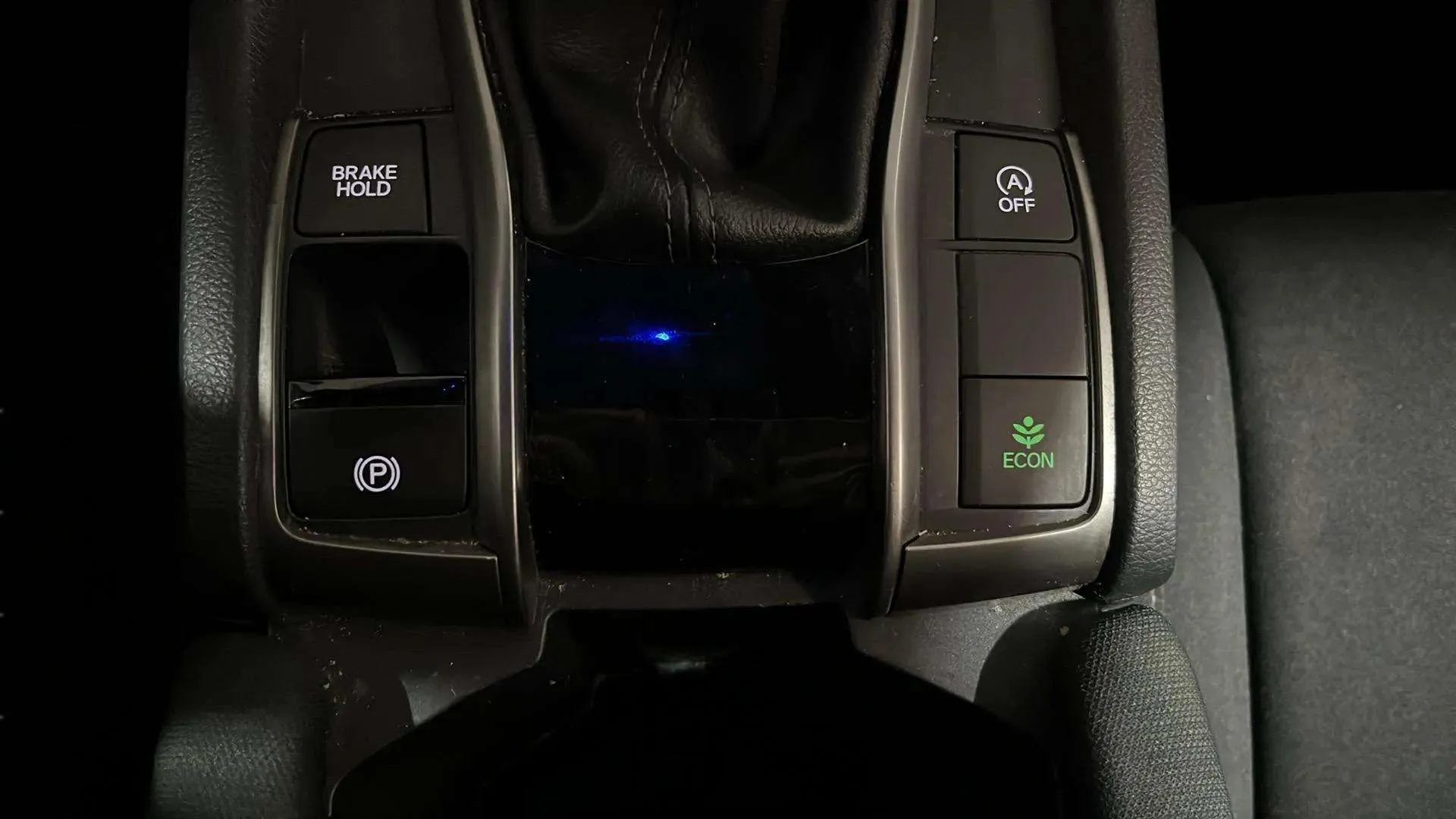Honda Civic 1.0 VTEC Turbo Elegance Navi - foto 21
