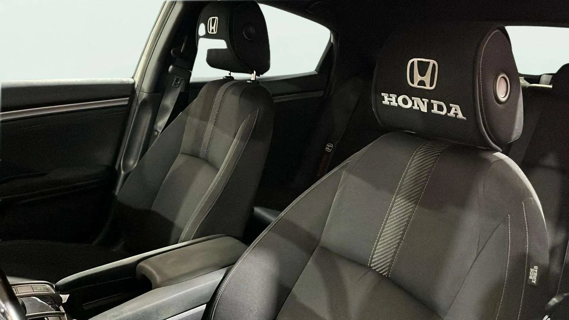 Honda Civic 1.0 VTEC Turbo Elegance Navi - foto 25