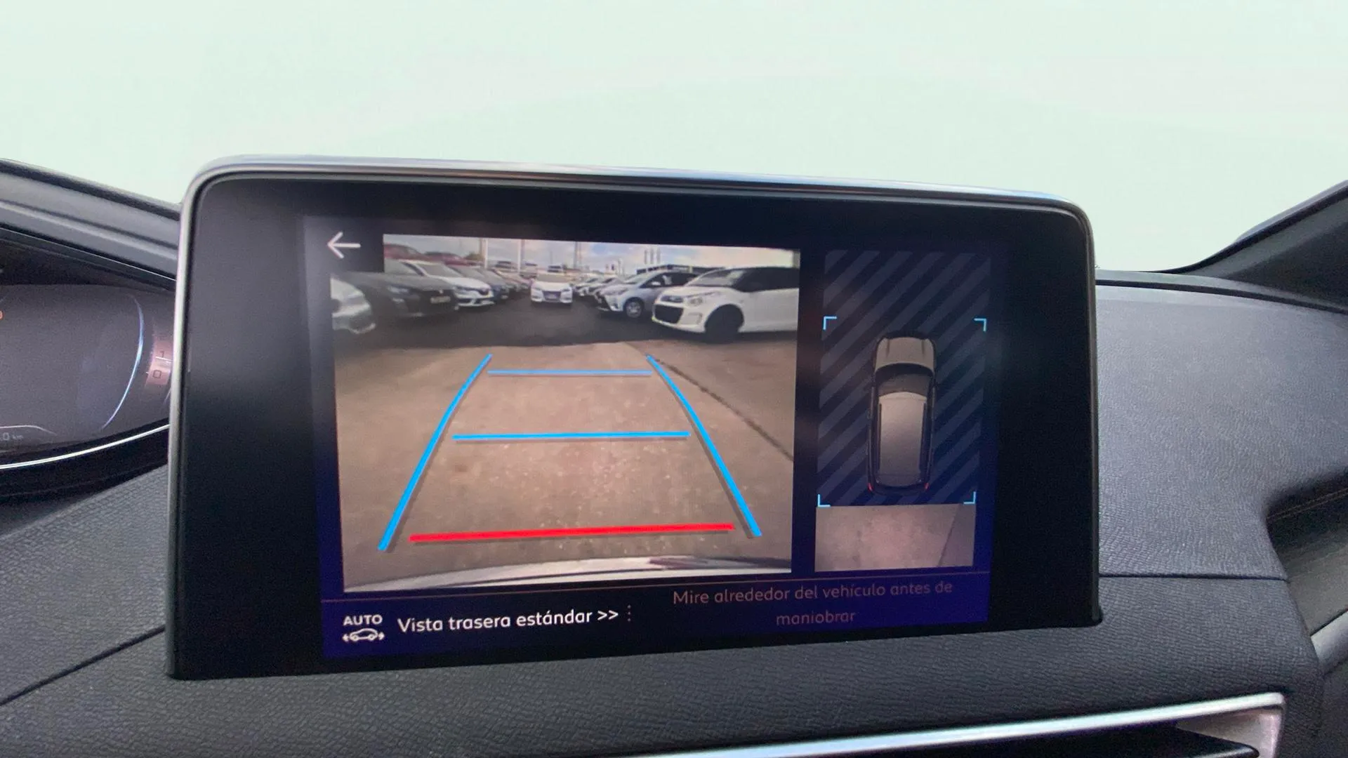 Peugeot 3008 1.5L BlueHDi Crossway EAT8 - foto 24