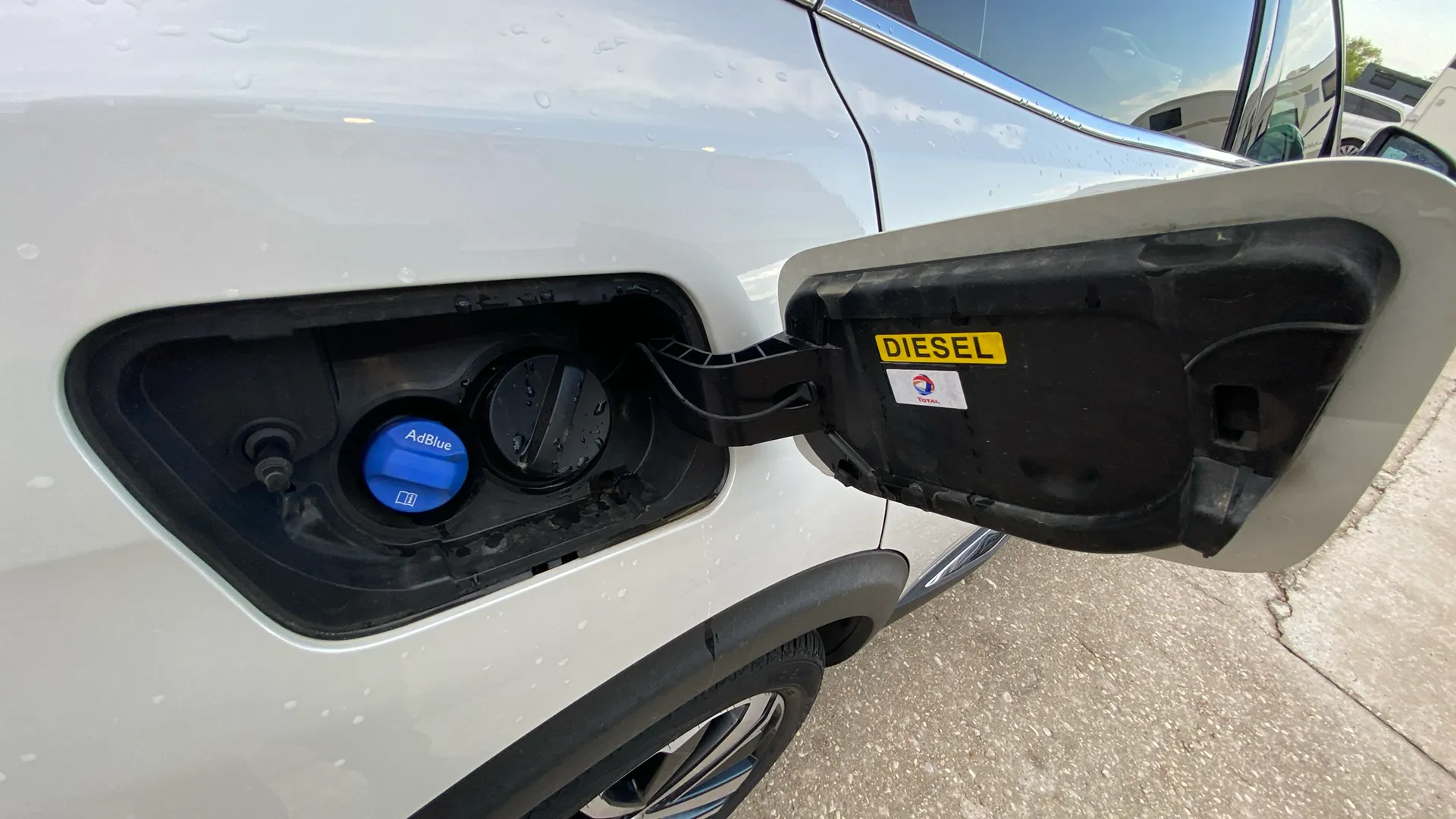 Peugeot 3008 1.5L BlueHDi Crossway EAT8 - foto 30