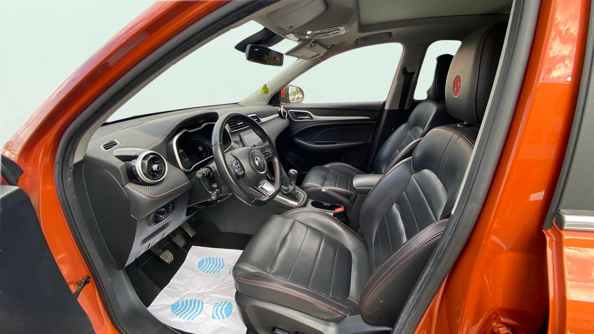MG ZS 1.0T Luxury - foto 31