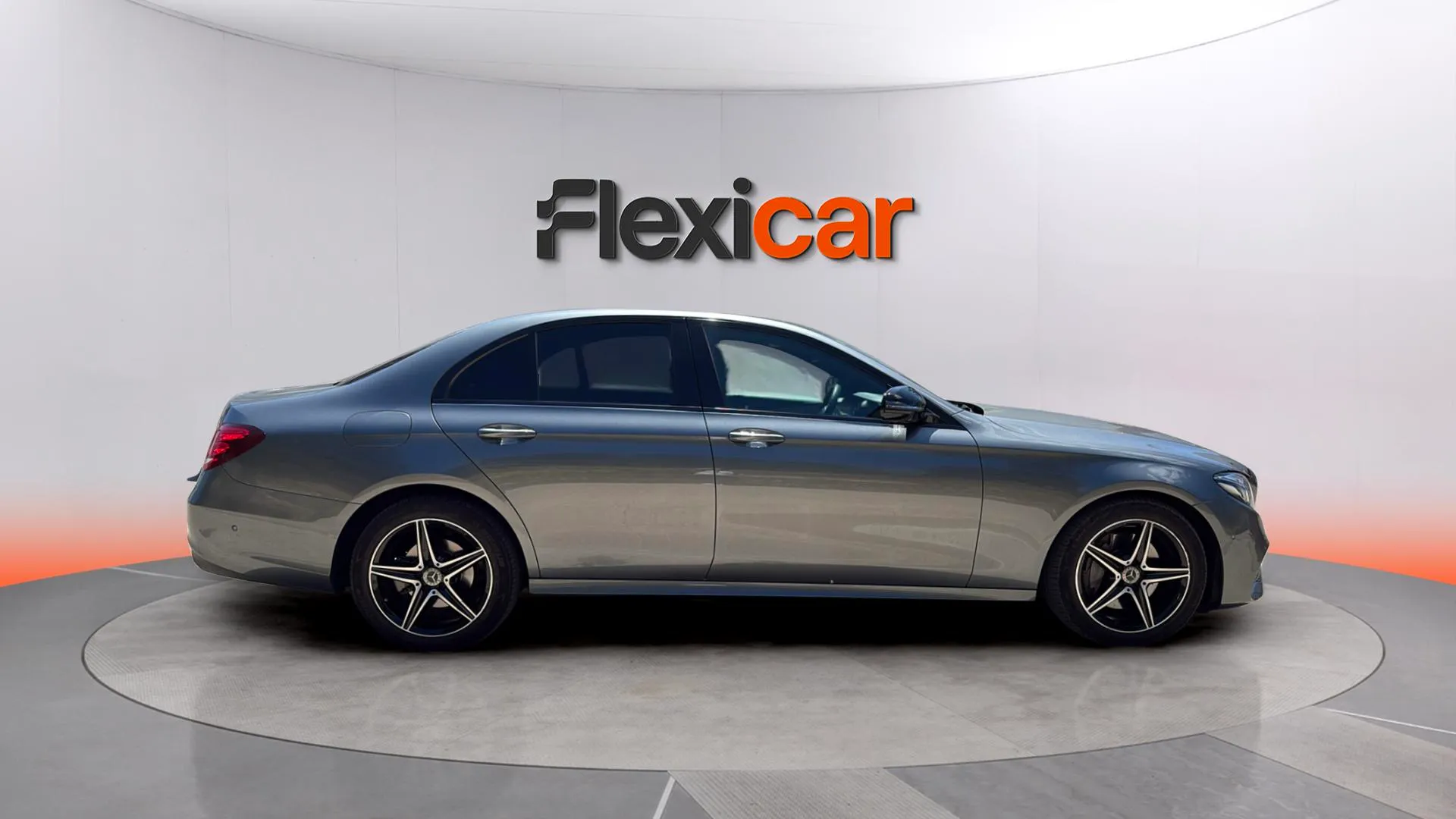 Mercedes-Benz Clase E E 200 d - foto 3