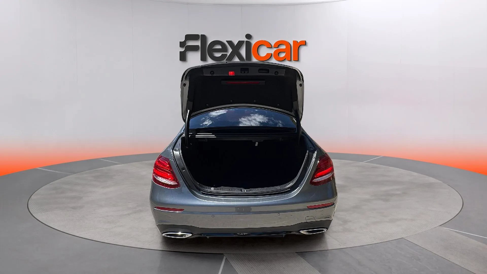 Mercedes-Benz Clase E E 200 d - foto 12