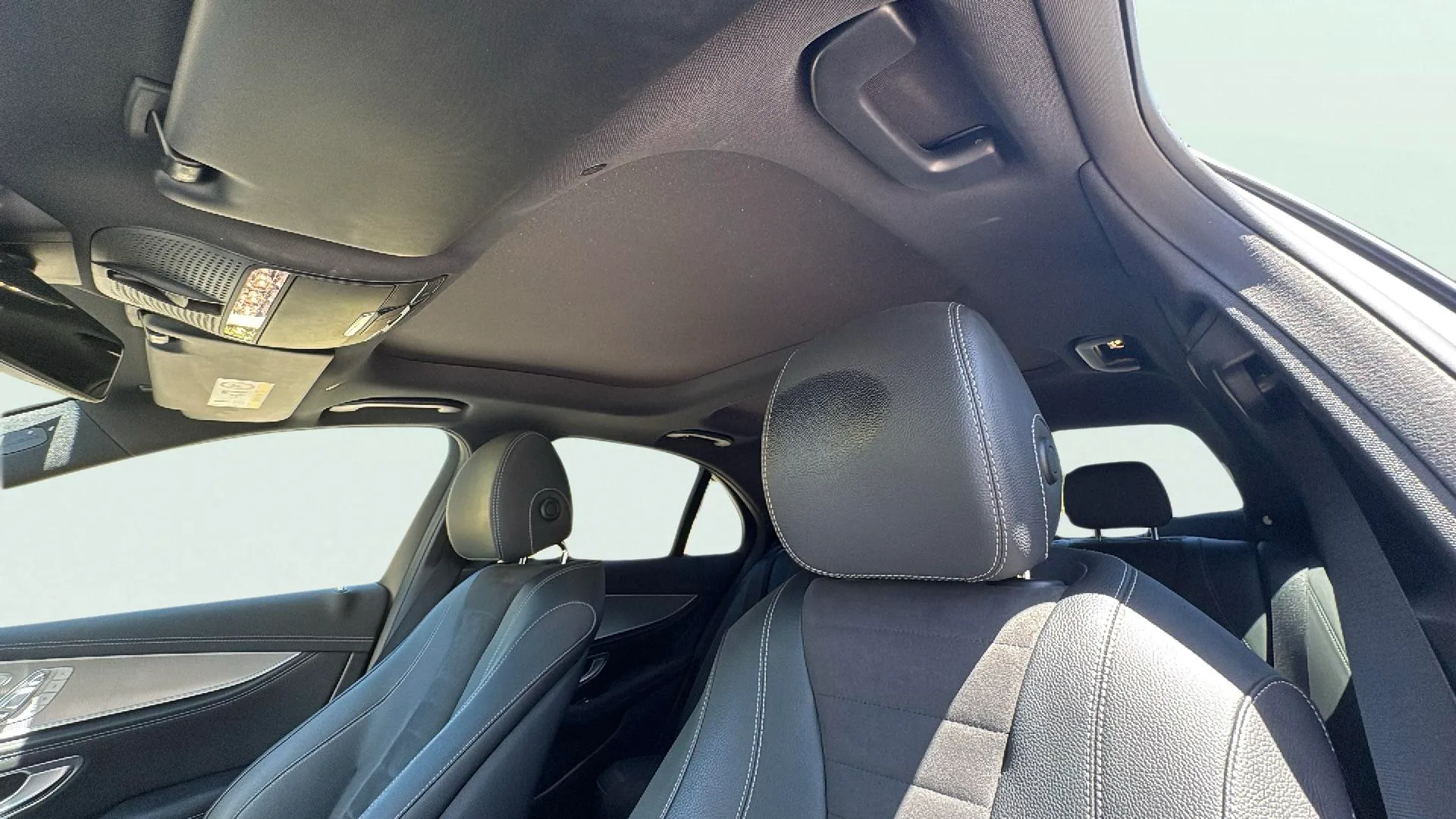 Mercedes-Benz Clase E E 200 d - foto 17