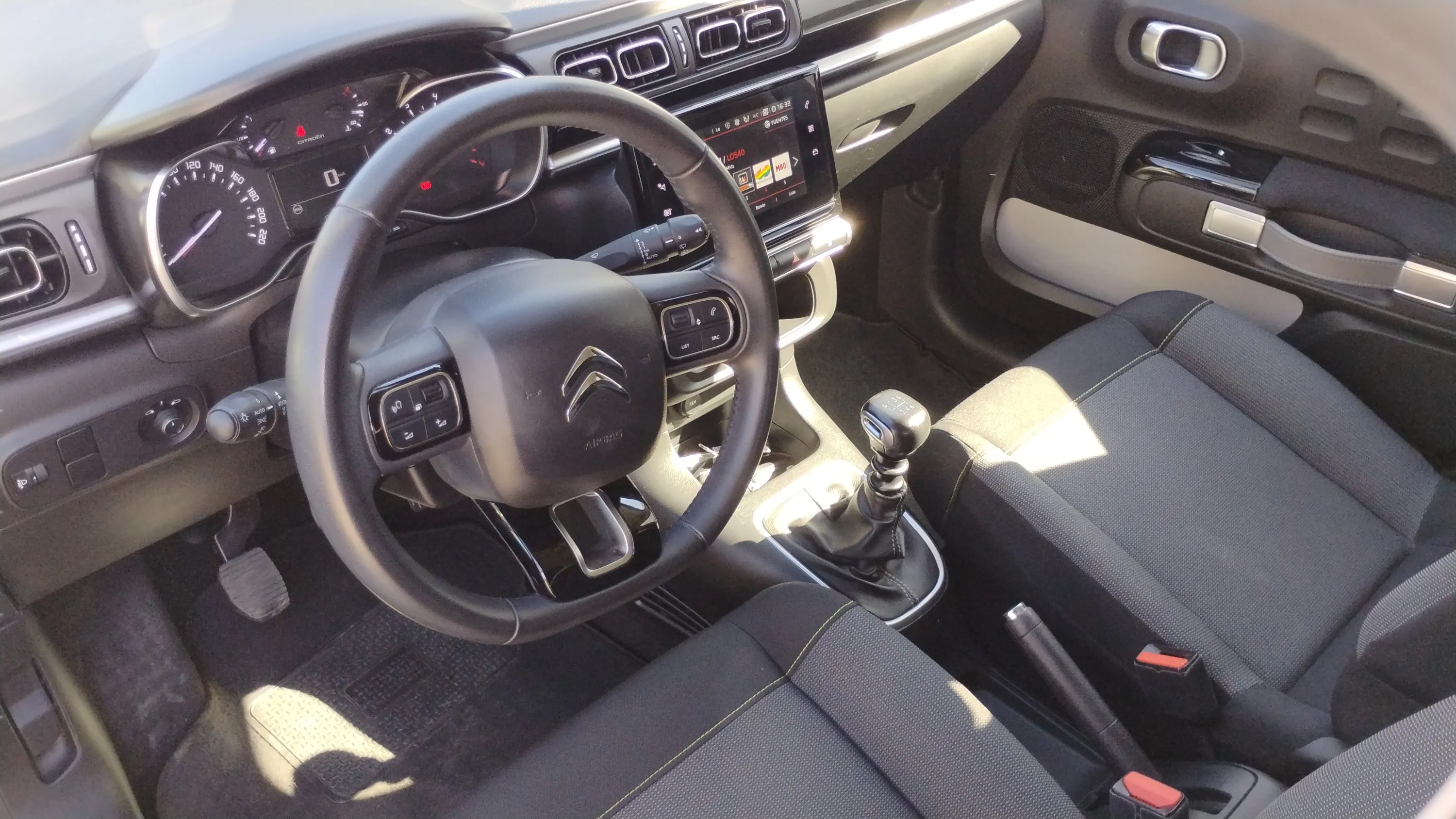 Citroën C3 BlueHDi You! - foto 10