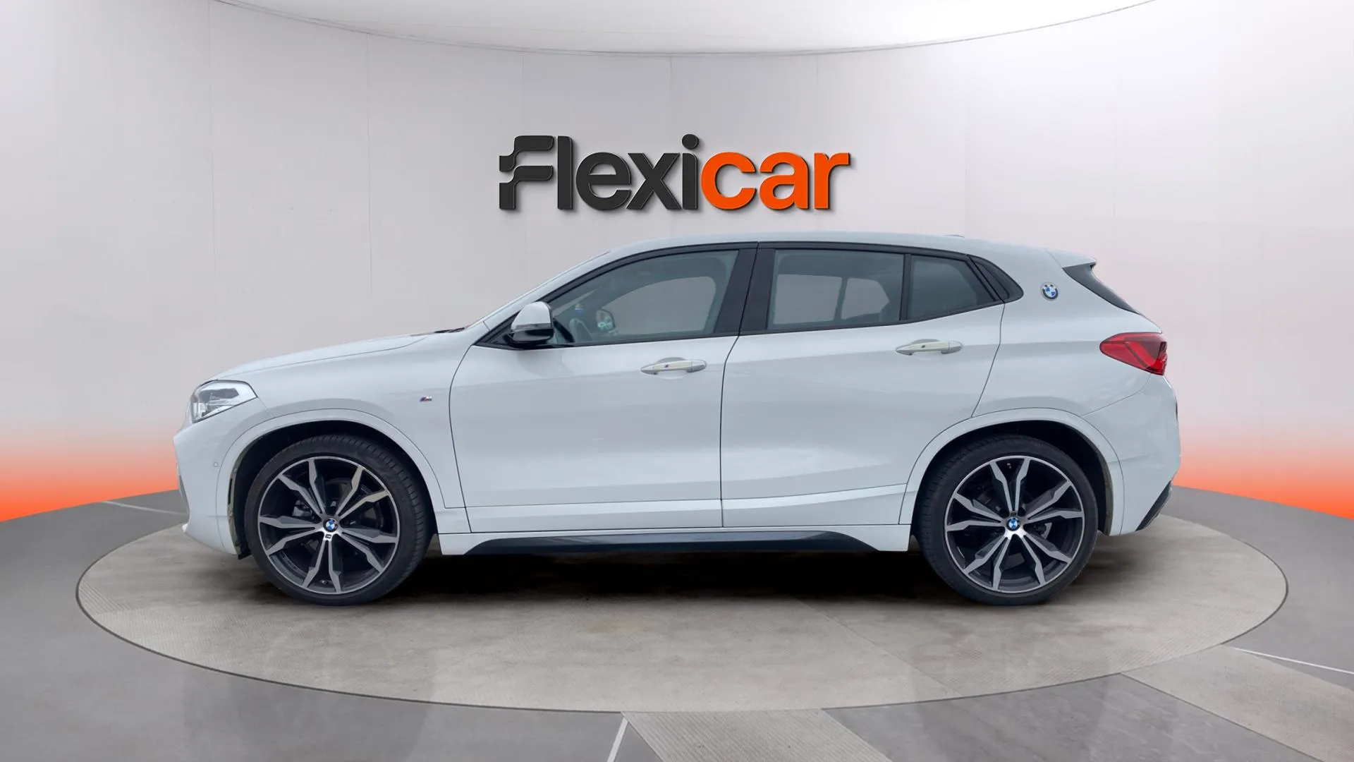 BMW X2 sDrive18d - foto 5