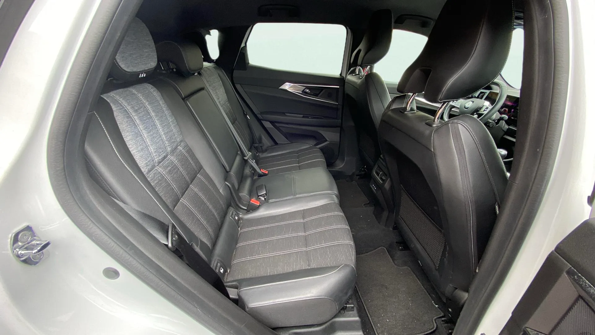 Renault Austral Techno Mild Hybrid - foto 10