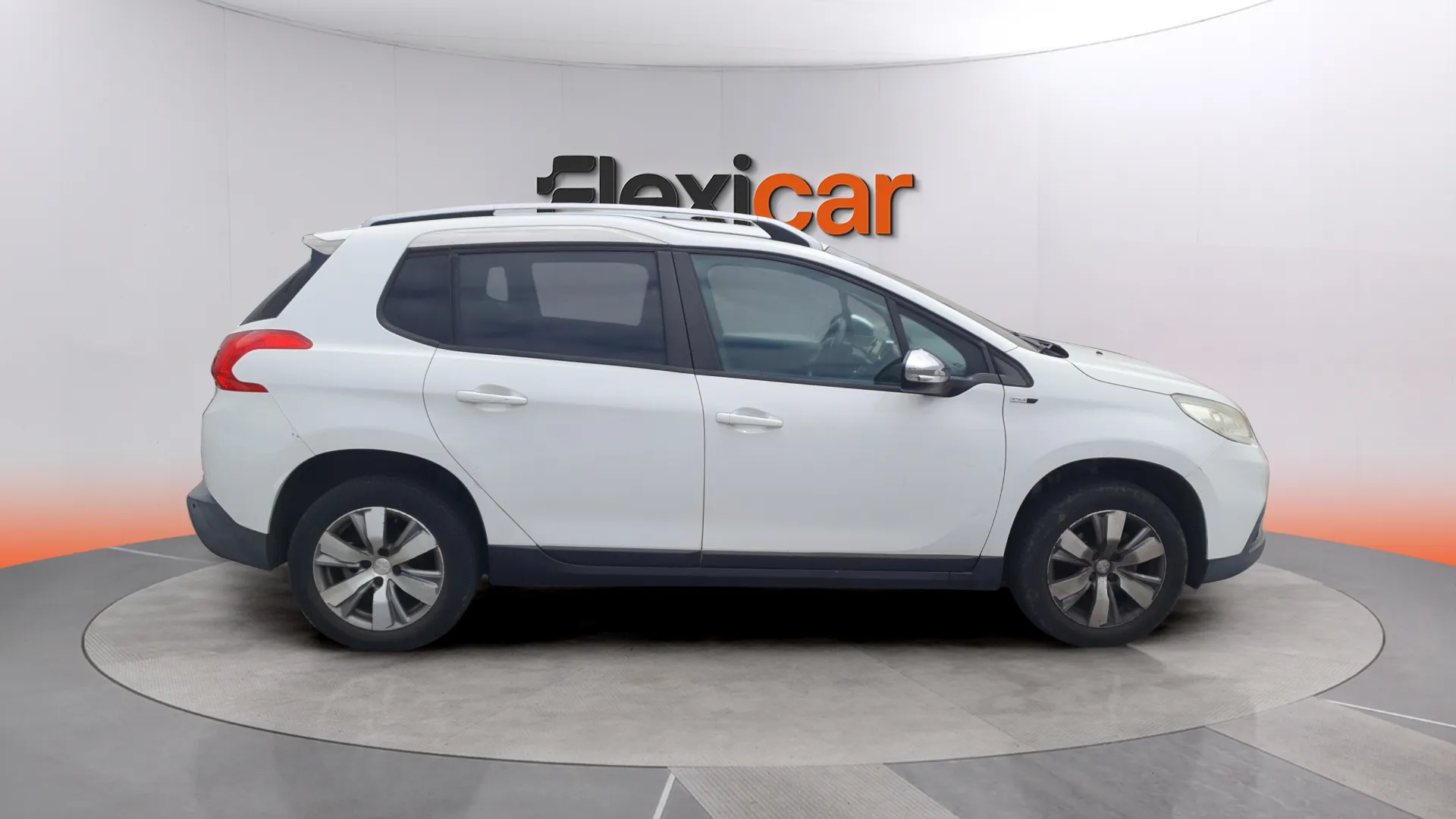 Peugeot 2008 Style 1.2L PureTech - foto 2