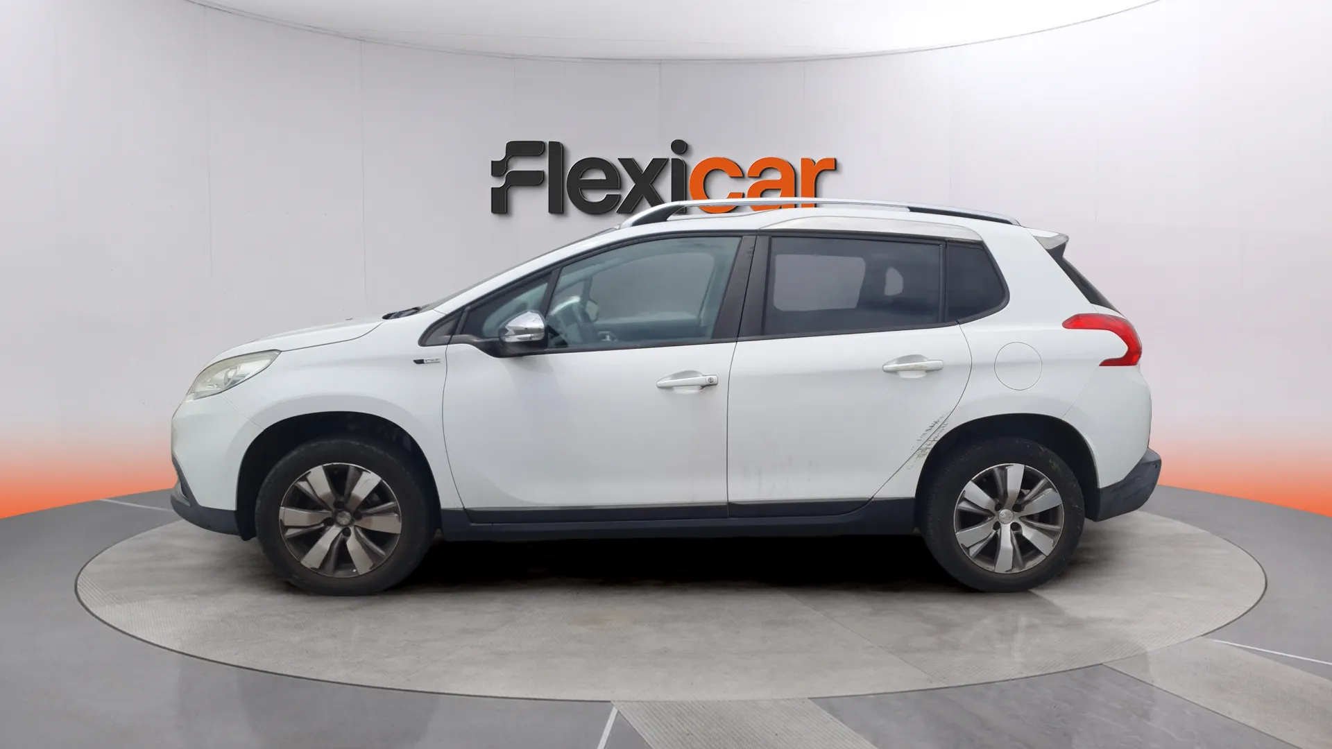 Peugeot 2008 Style 1.2L PureTech - foto 6