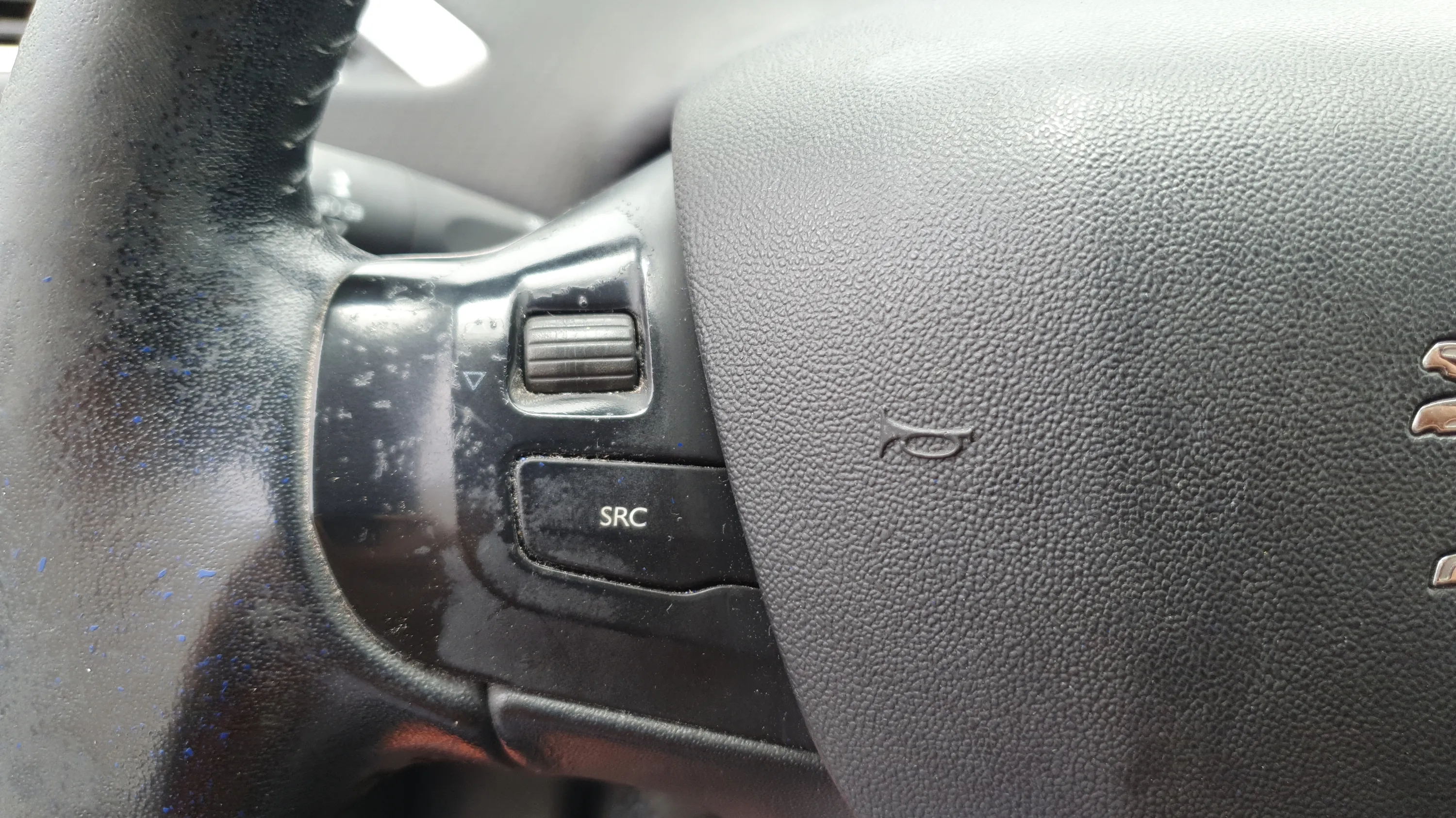 Peugeot 2008 Style 1.2L PureTech - foto 13