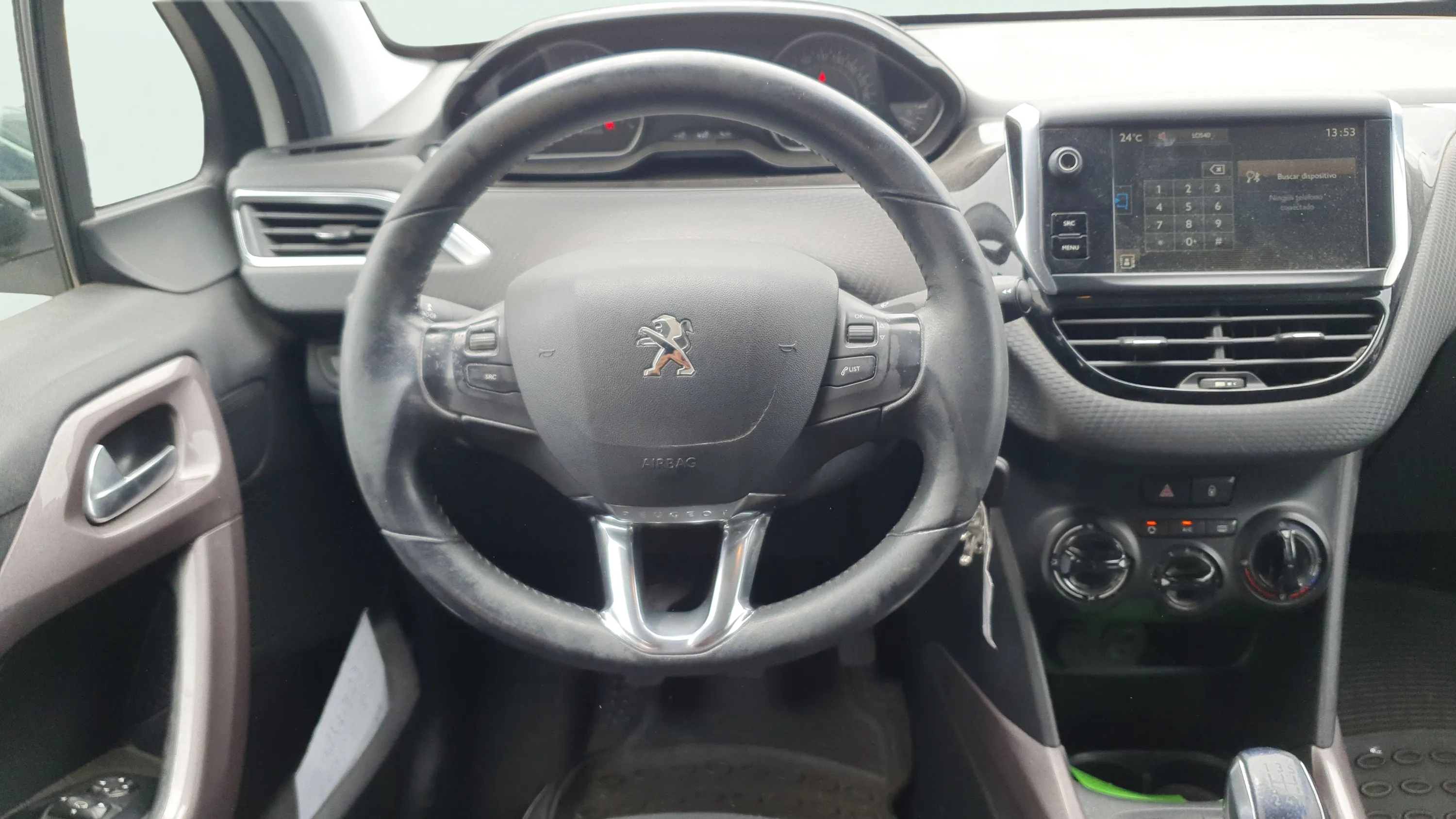 Peugeot 2008 Style 1.2L PureTech - foto 12