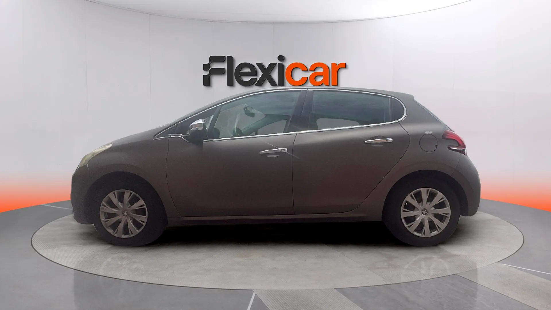Peugeot 208 Access 1.2L PureTech 82 - foto 5