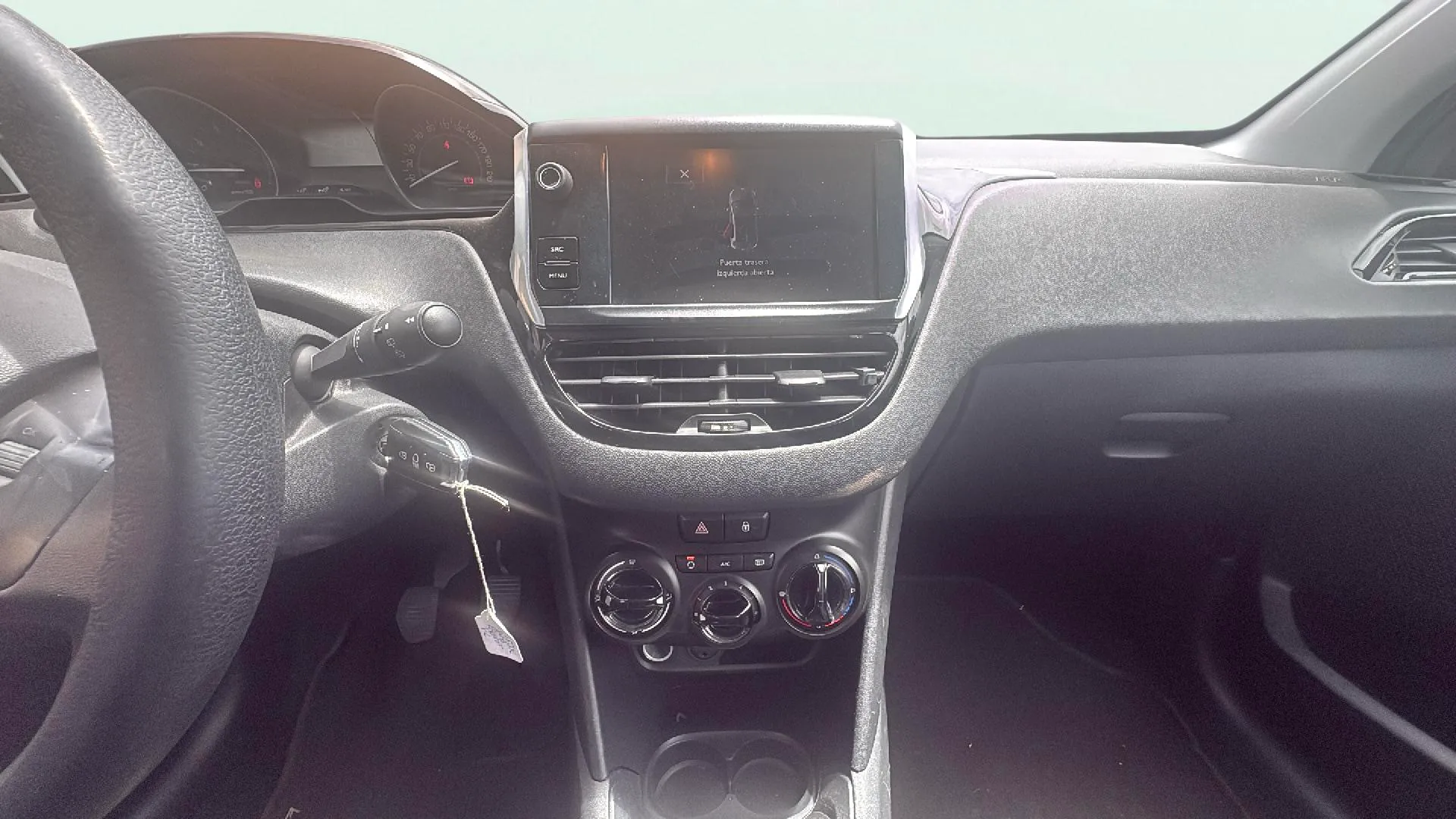 Peugeot 208 Access 1.2L PureTech 82 - foto 6