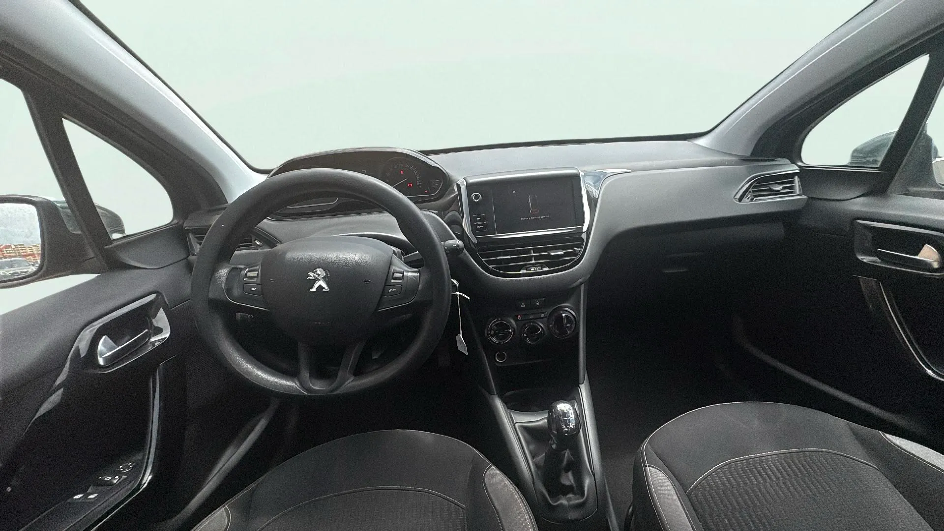 Peugeot 208 Access 1.2L PureTech 82 - foto 13