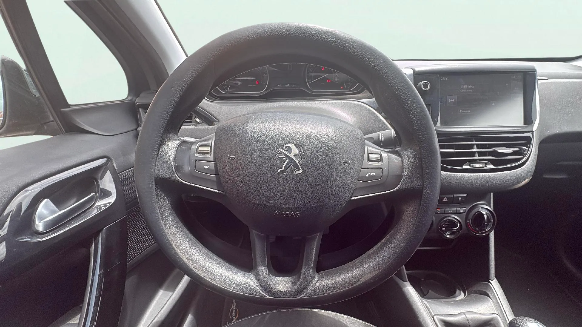 Peugeot 208 Access 1.2L PureTech 82 - foto 7