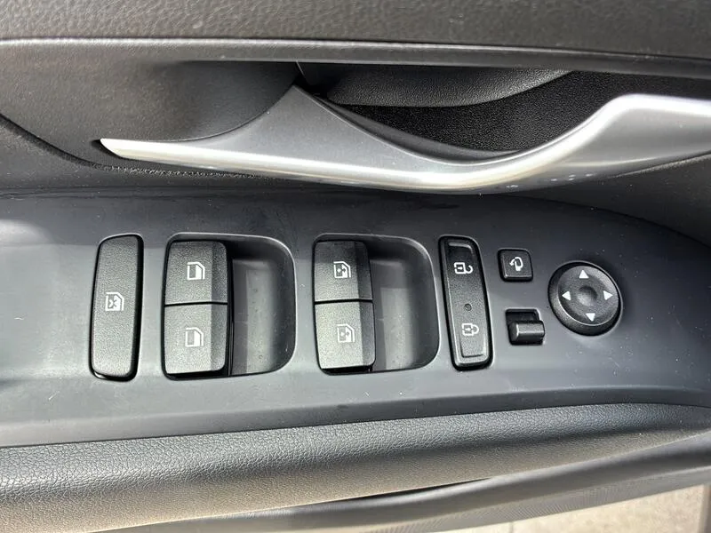 Hyundai Tucson 1.6 T-GDi 48V Maxx - foto 27
