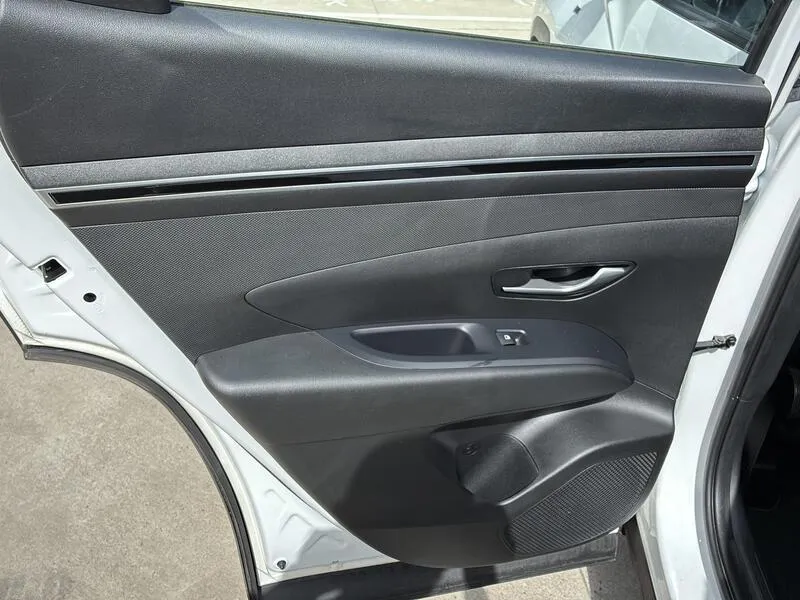 Hyundai Tucson 1.6 T-GDi 48V Maxx - foto 21