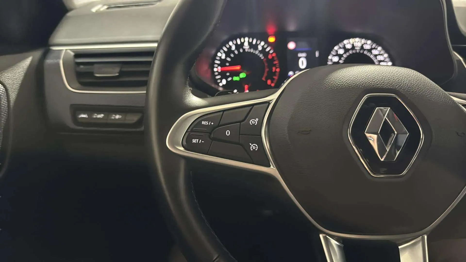 Renault Arkana Equilibre TCe EDC mild Hybrid - foto 16