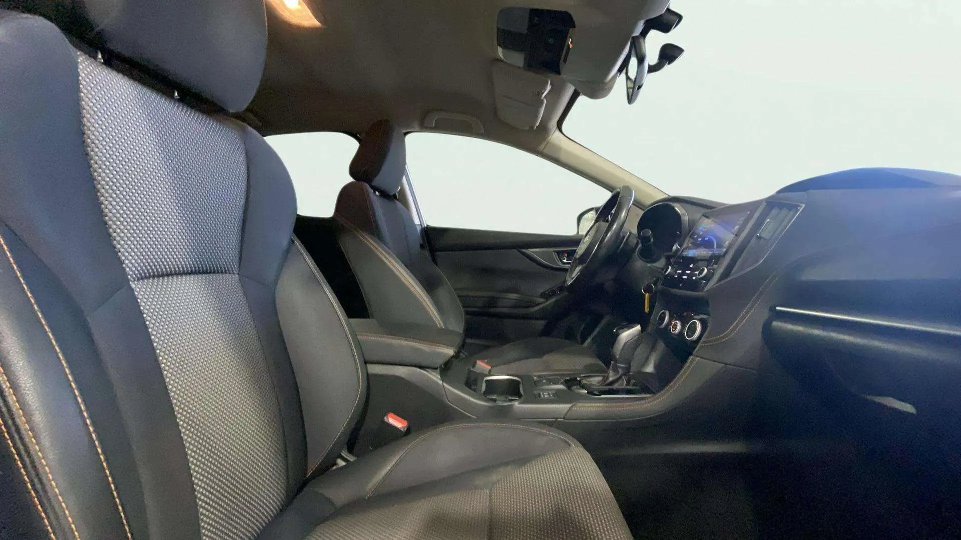 Subaru XV 2.0i Hybrid CVT Sport Plus - foto 13