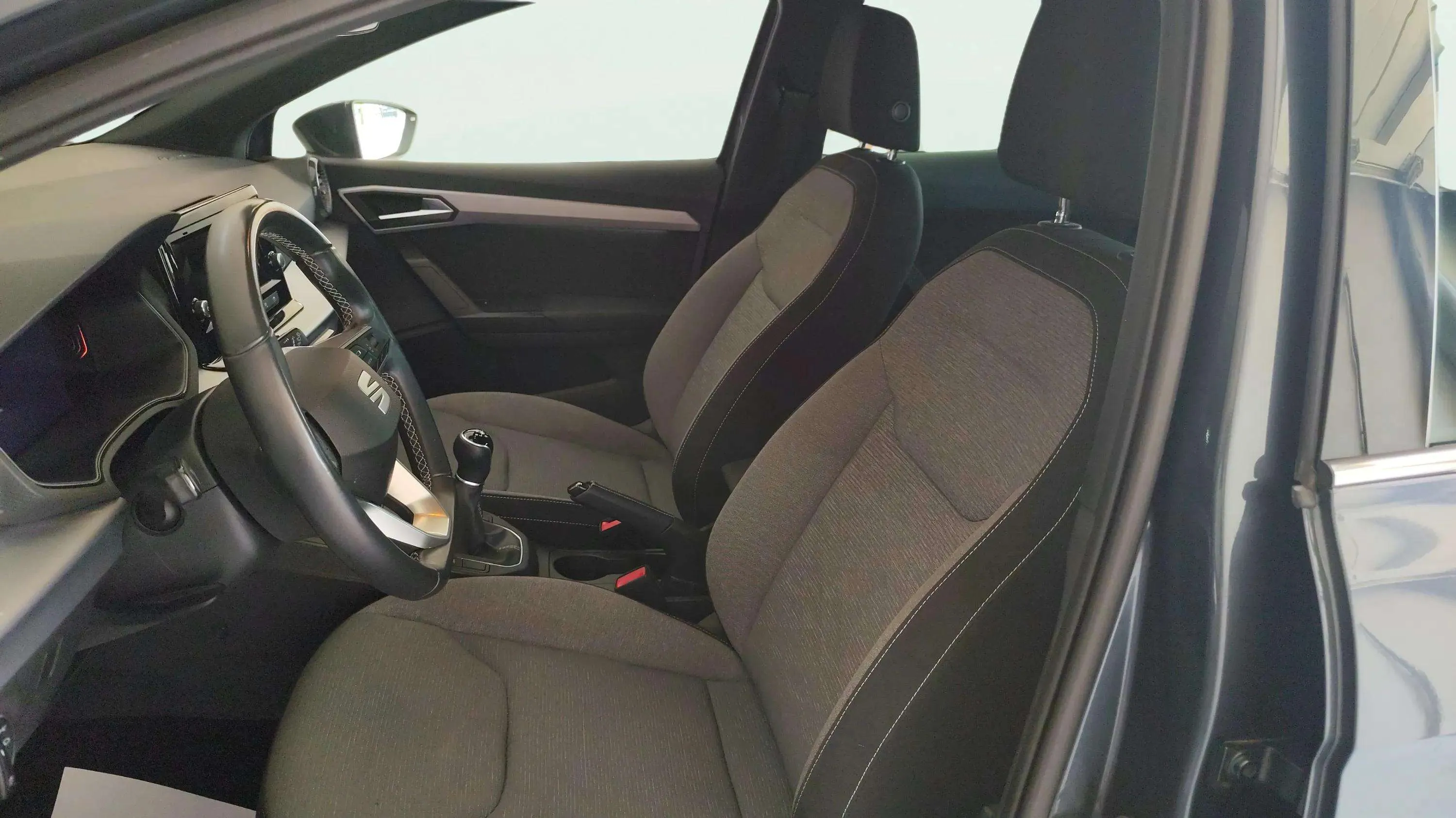 SEAT Ibiza 1.0 TSI Special Edition - foto 23