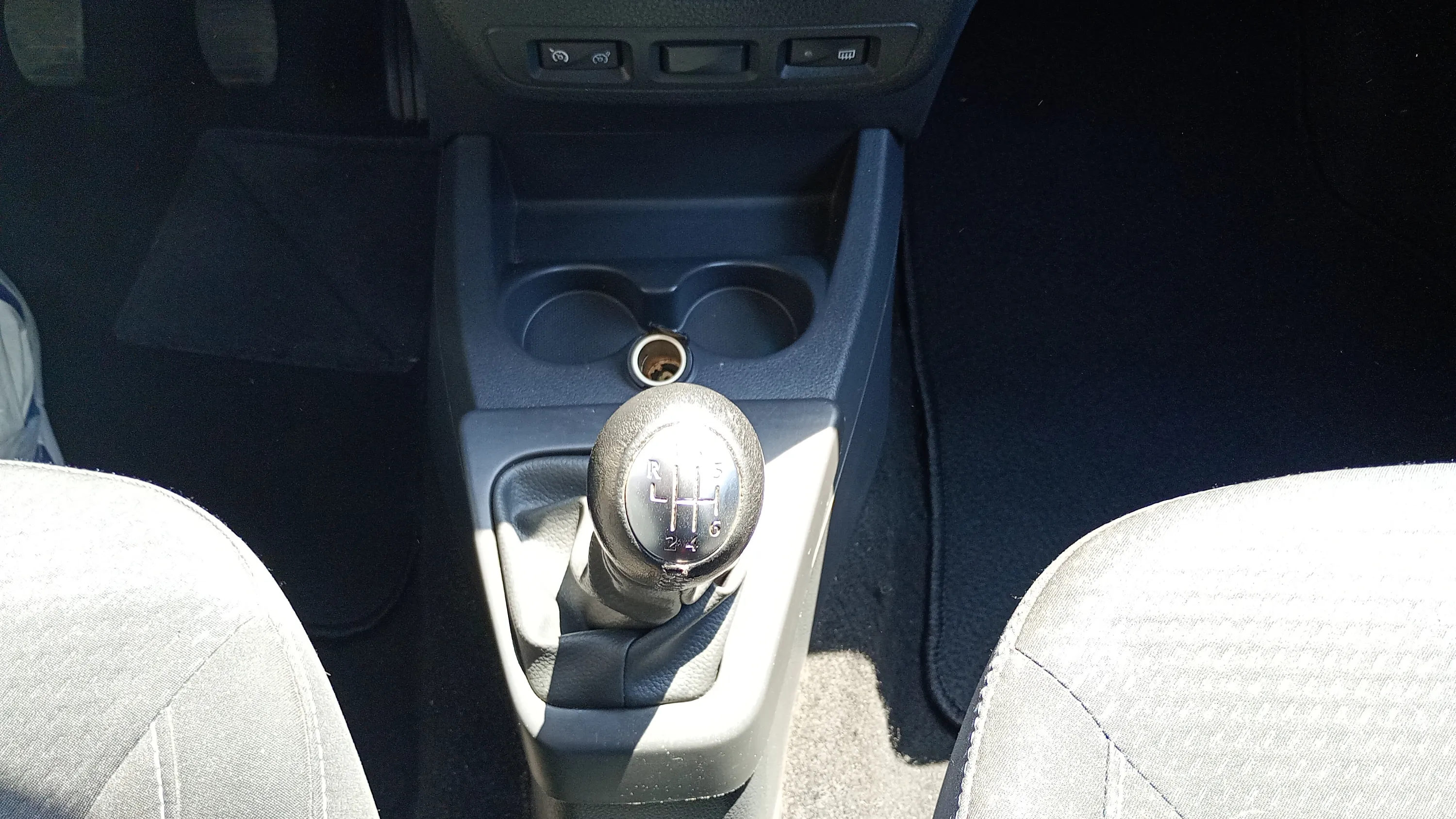 Dacia Lodgy Comfort Blue dCi 7 plazas 18 - foto 19