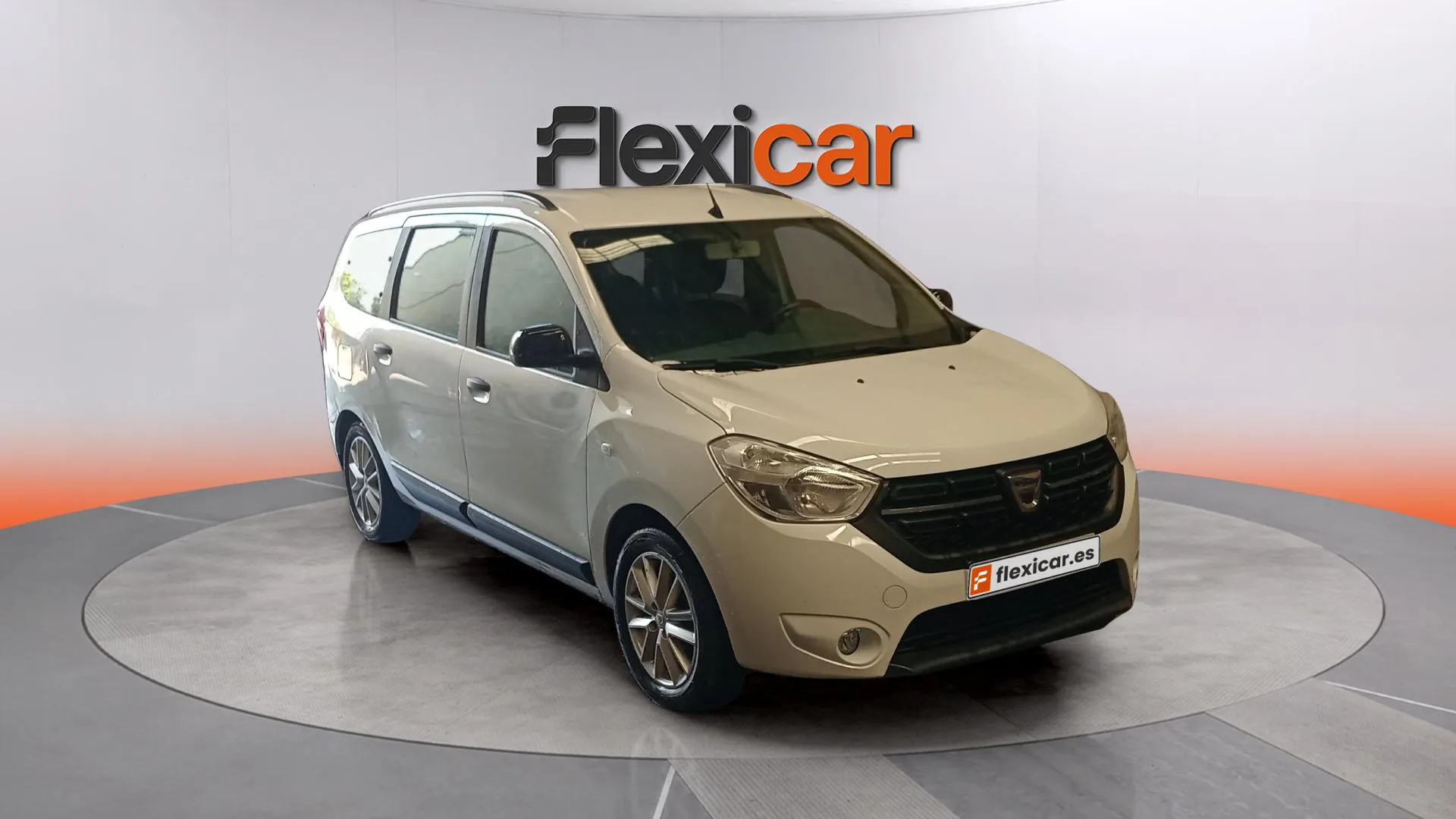 Dacia Lodgy Confort Blue dCi 7 plazas - foto 2