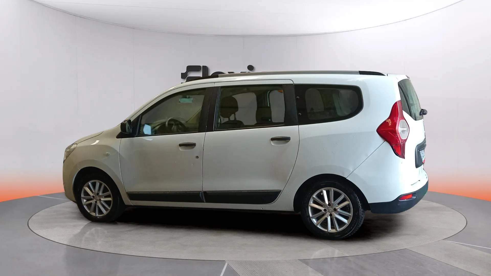 Dacia Lodgy Confort Blue dCi 7 plazas - foto 7