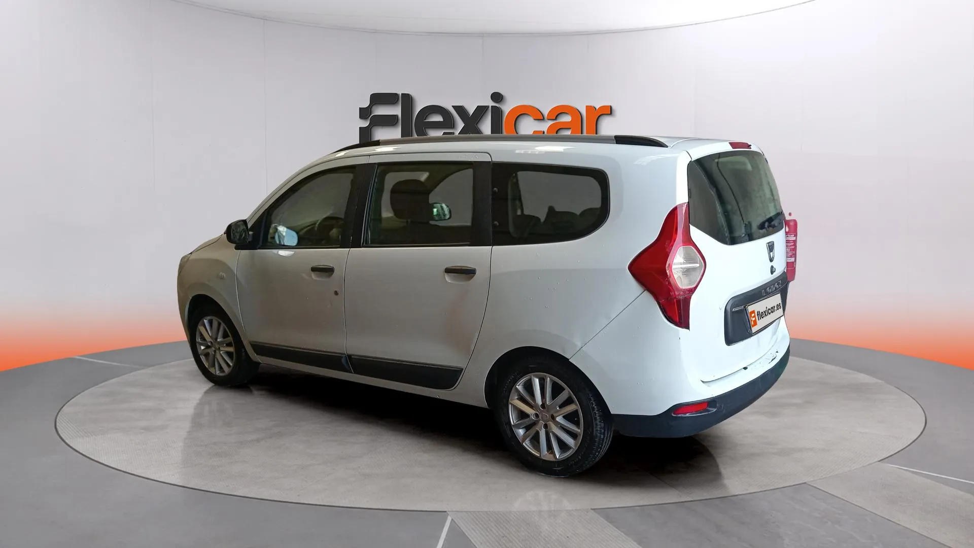 Dacia Lodgy Confort Blue dCi 7 plazas - foto 8