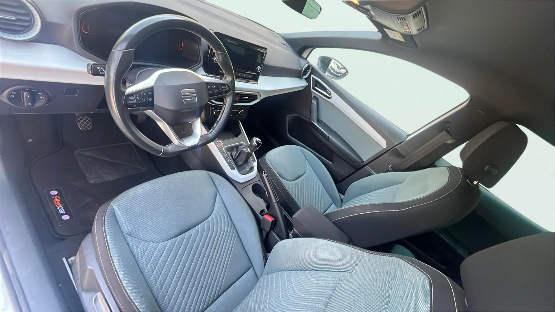SEAT Ibiza 1.0 TSI Special Edition - foto 9
