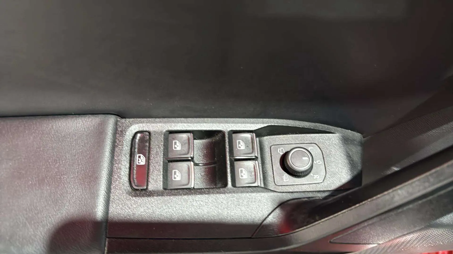 SEAT León 1.4 e-Hybrid DSG-6 FR - foto 15