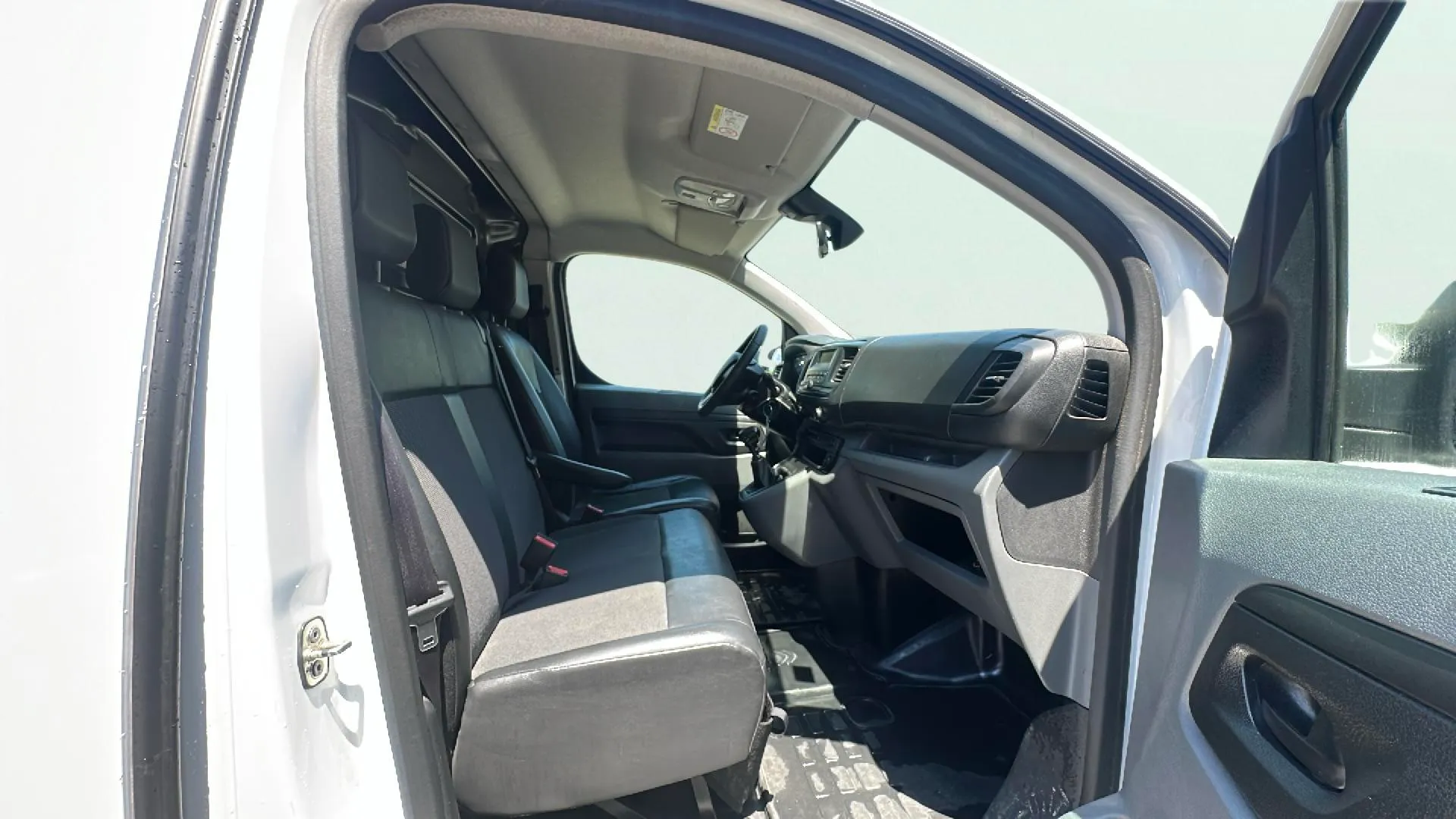 Citroën Jumpy Talla M BlueHDi Control - foto 16